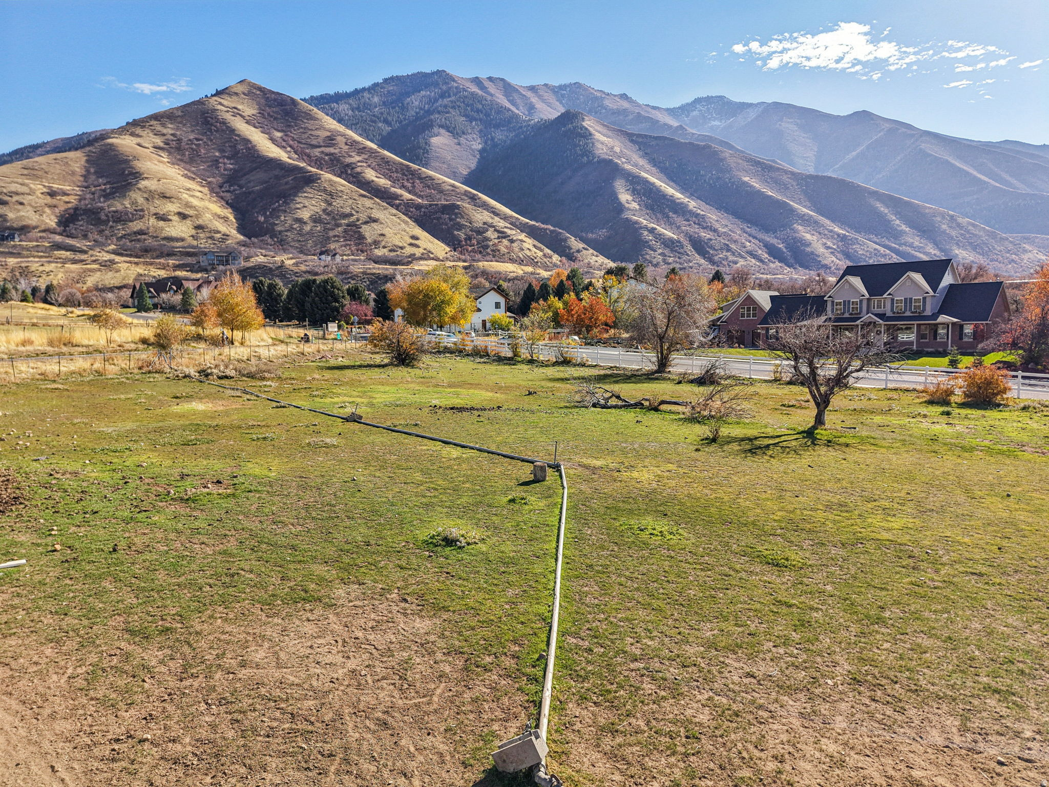 main property photo 11