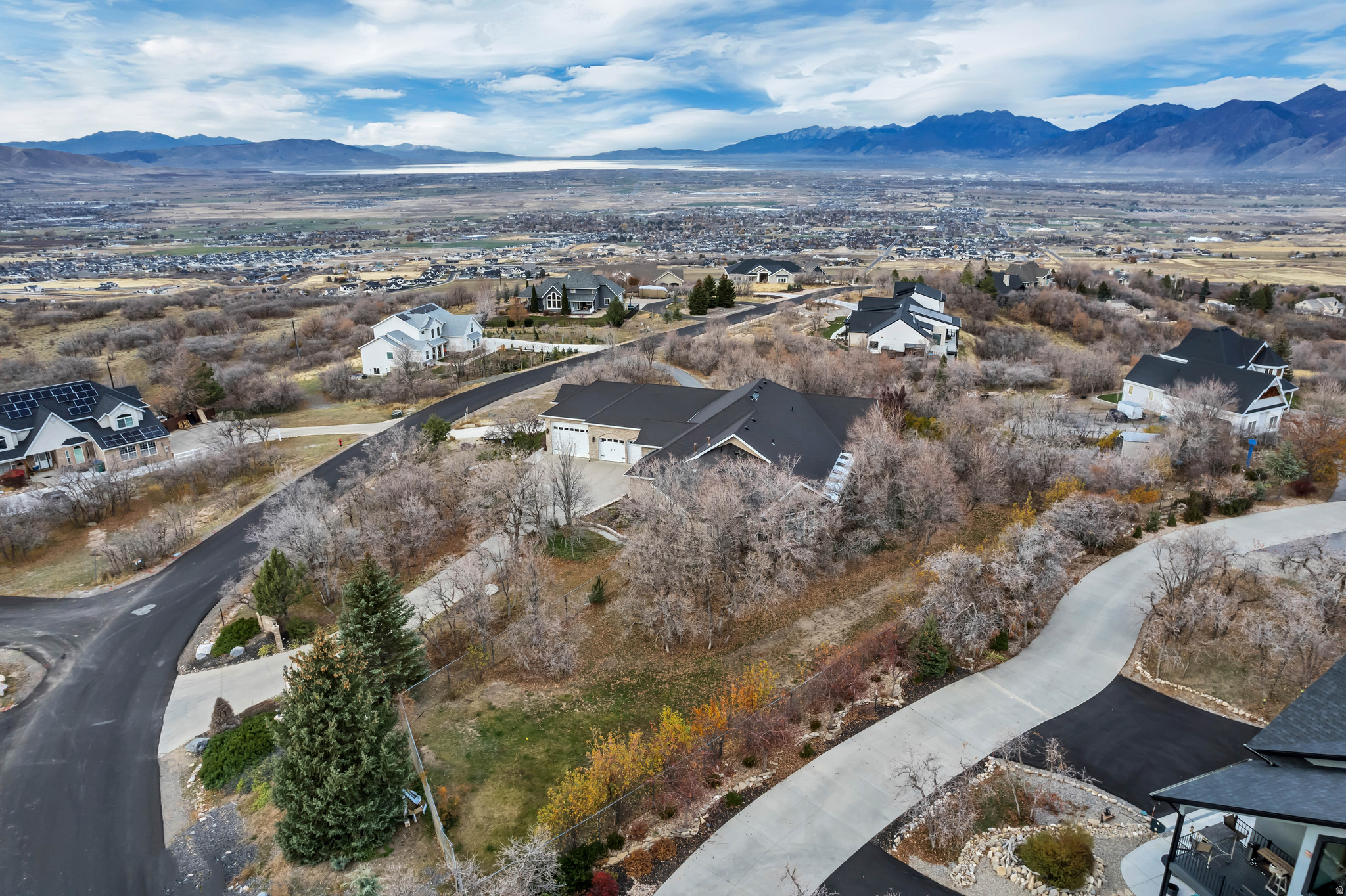main property photo 54