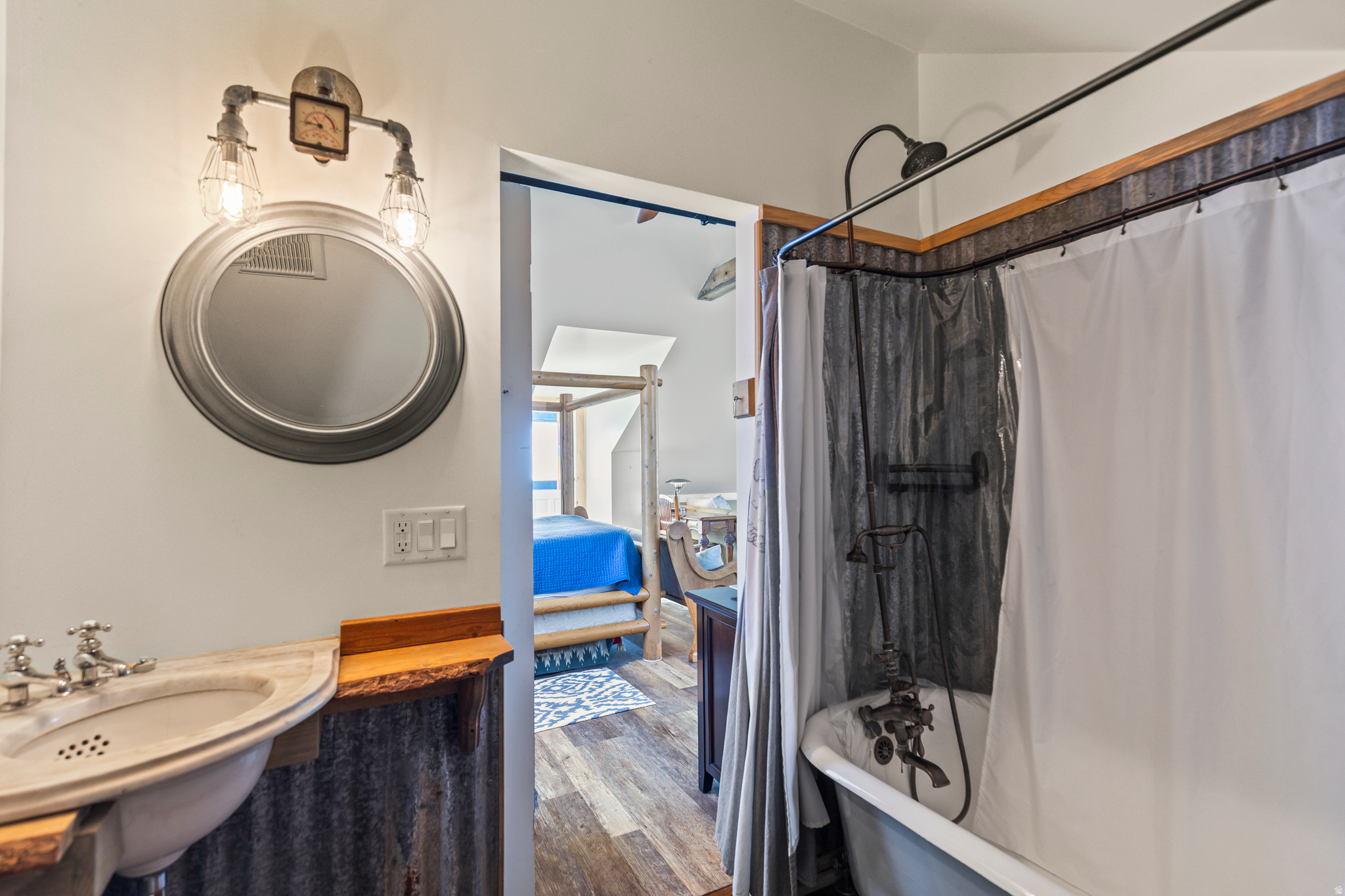main property photo 129