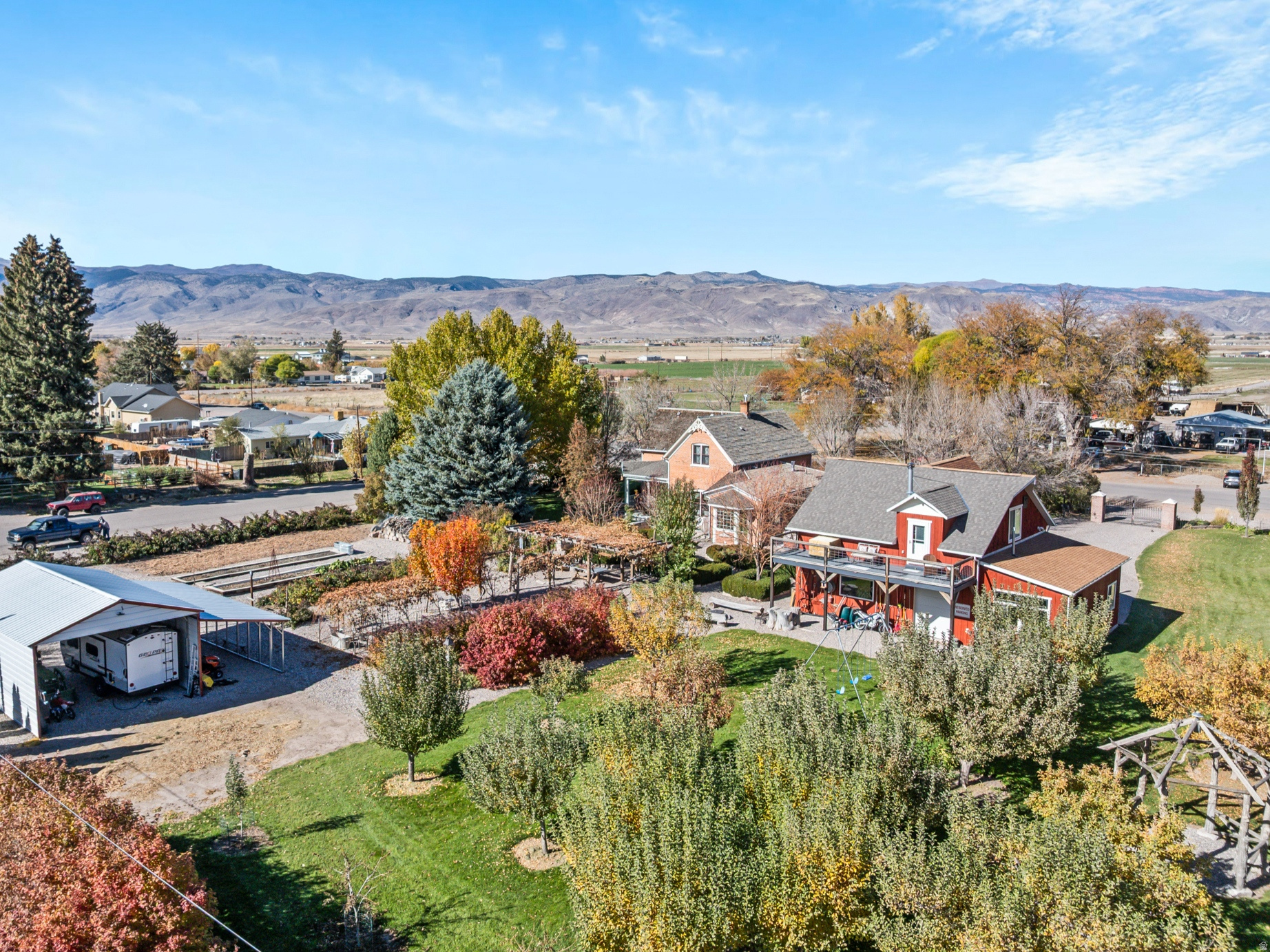 main property photo 158