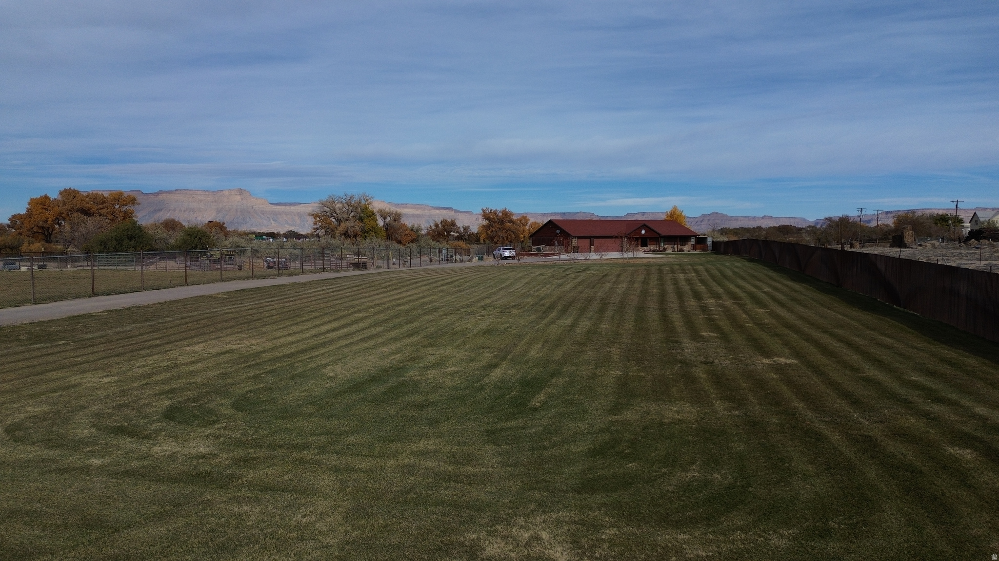 main property photo 26