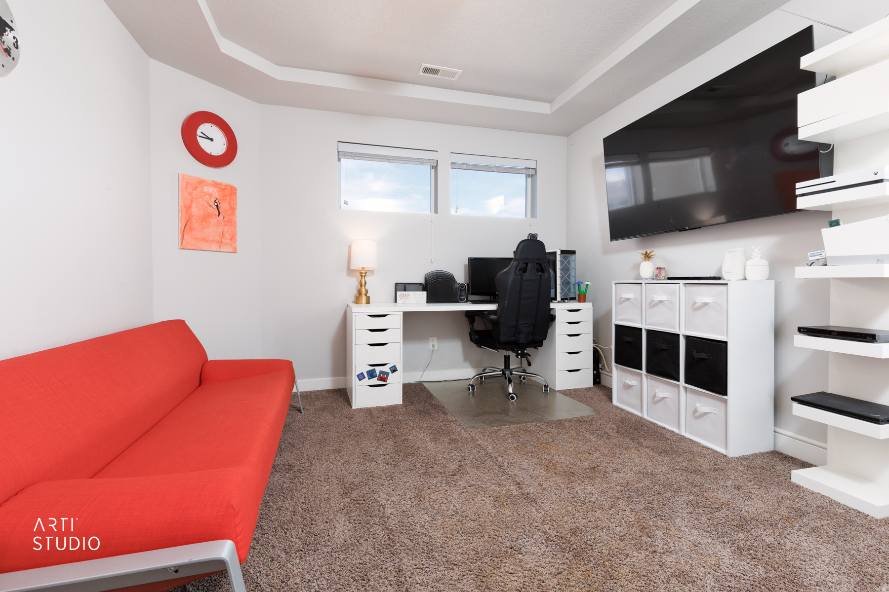 main property photo 28