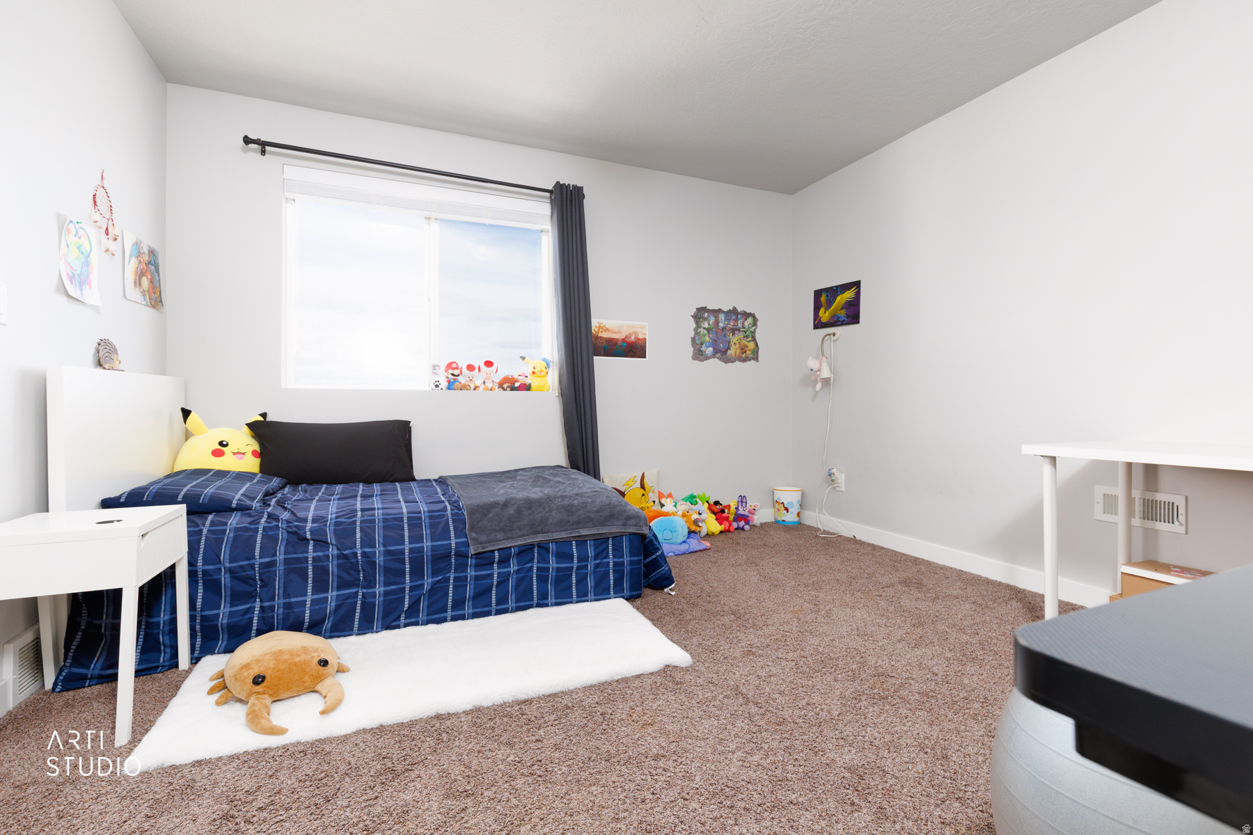 main property photo 31