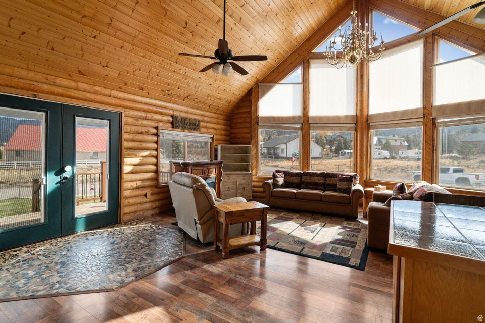 main property photo 9
