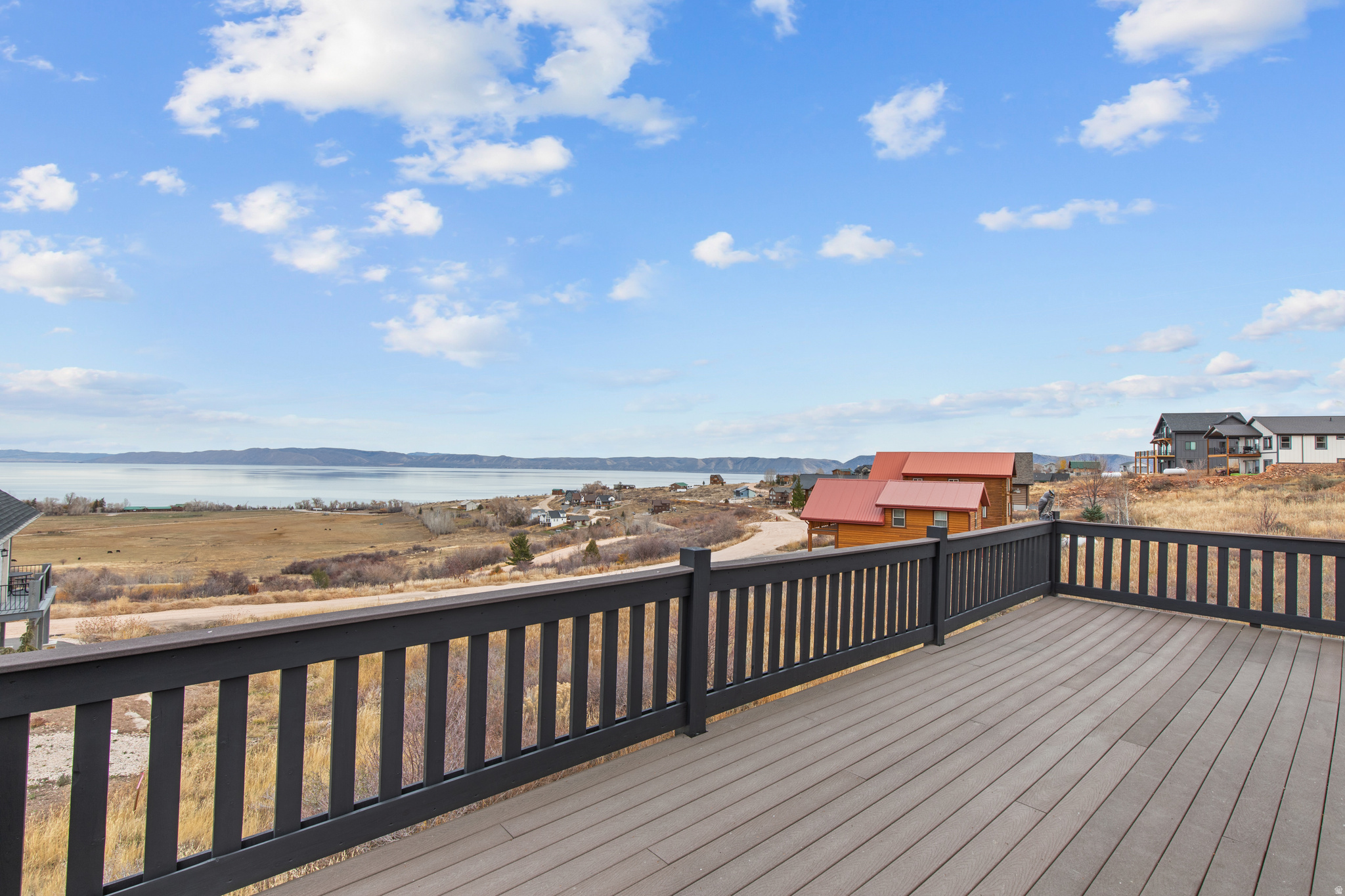 main property photo 25