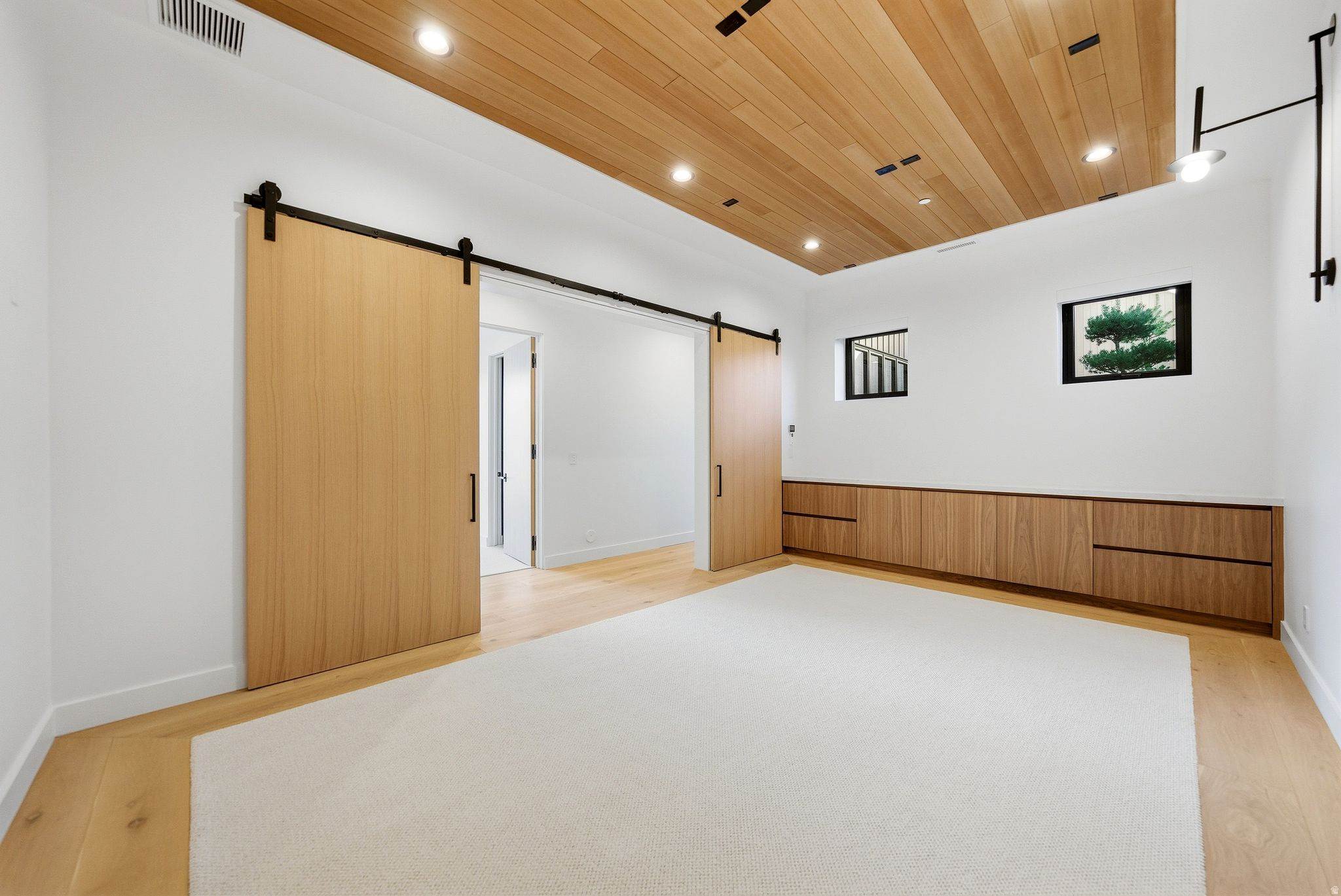 main property photo 100