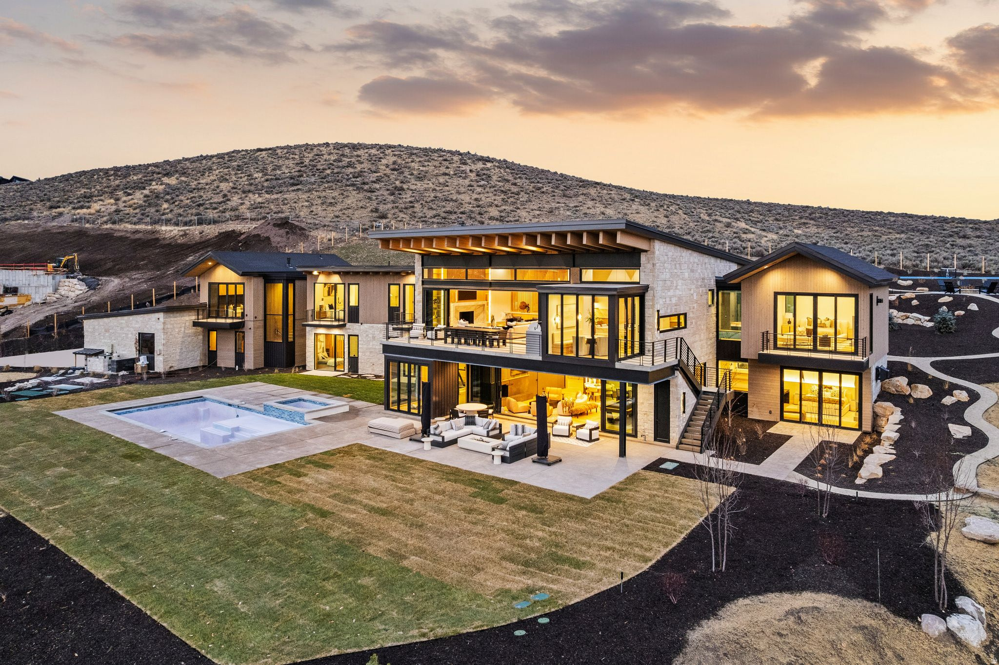 main property photo 43