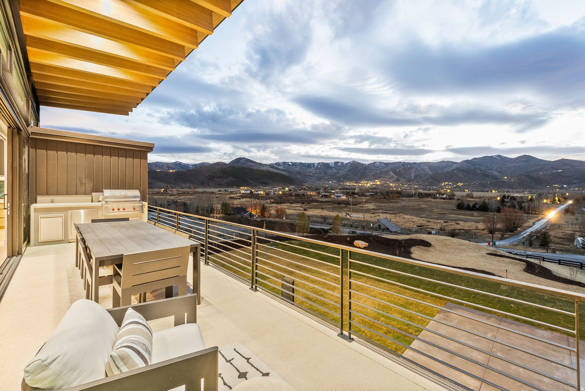 main property photo 58