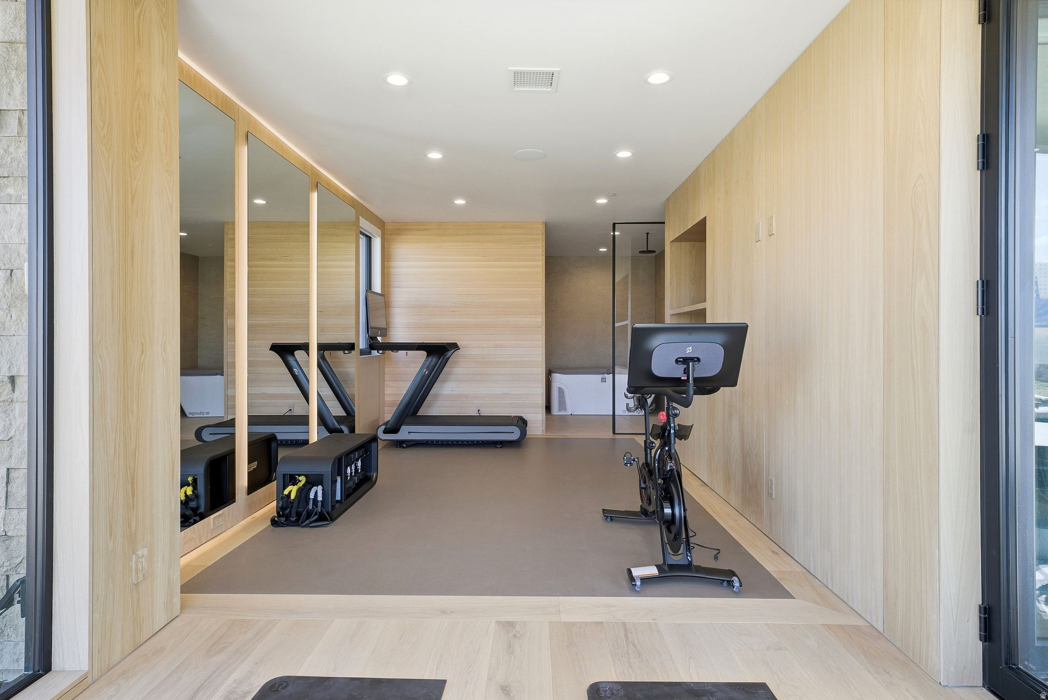 main property photo 86