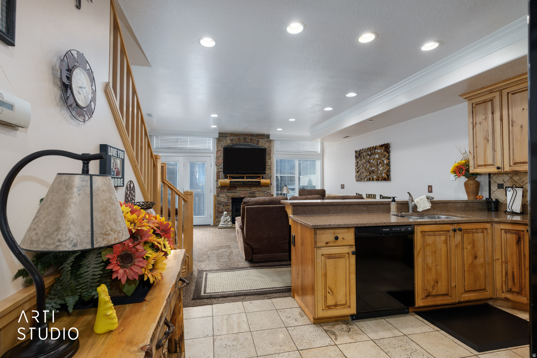 main property photo 3