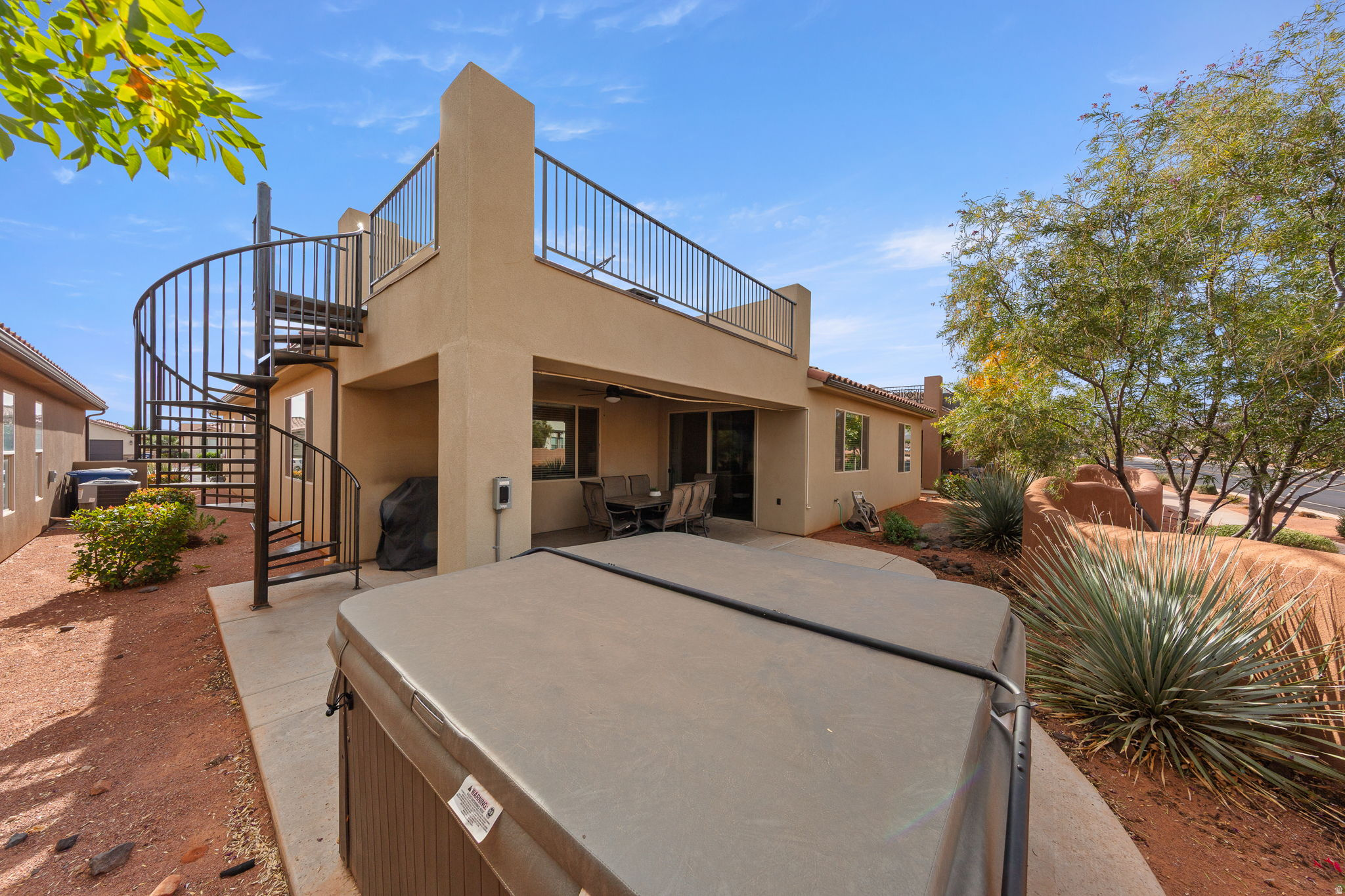 main property photo 26