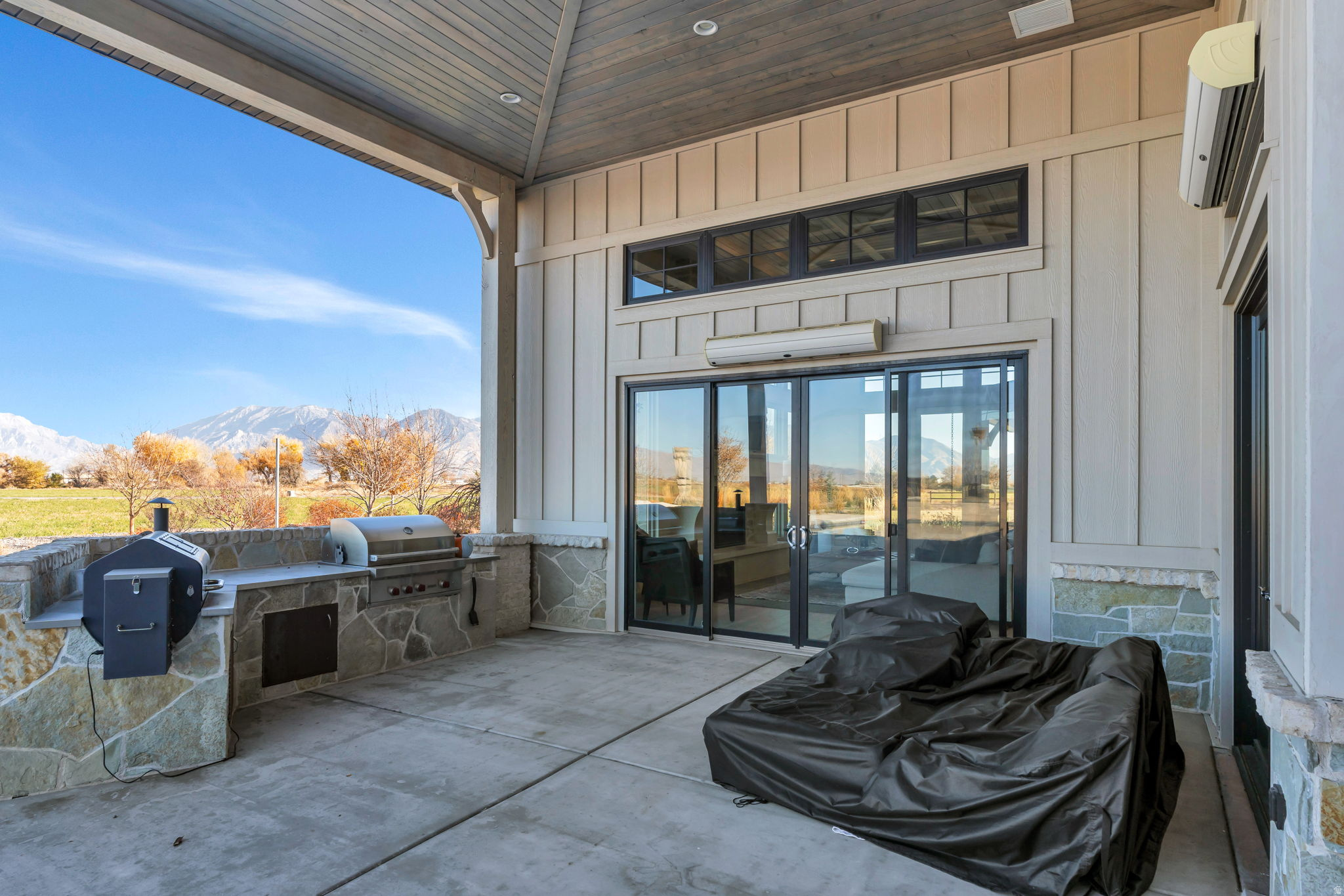 main property photo 73