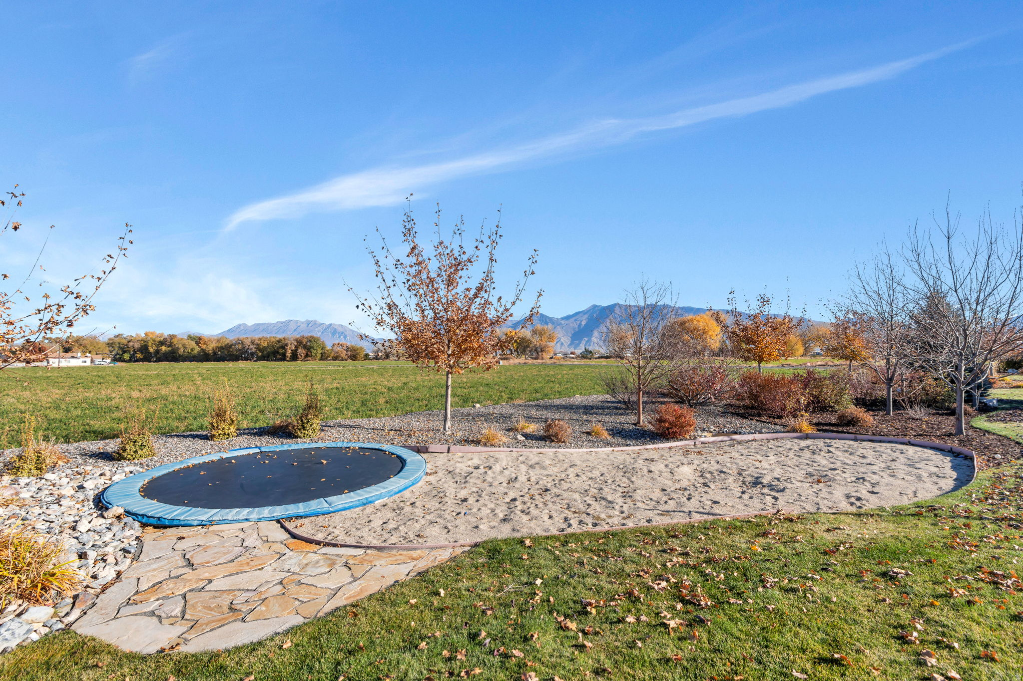 main property photo 87