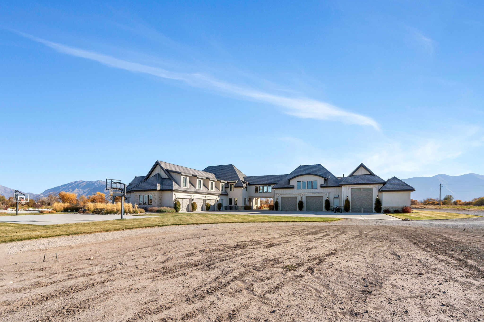 main property photo 90