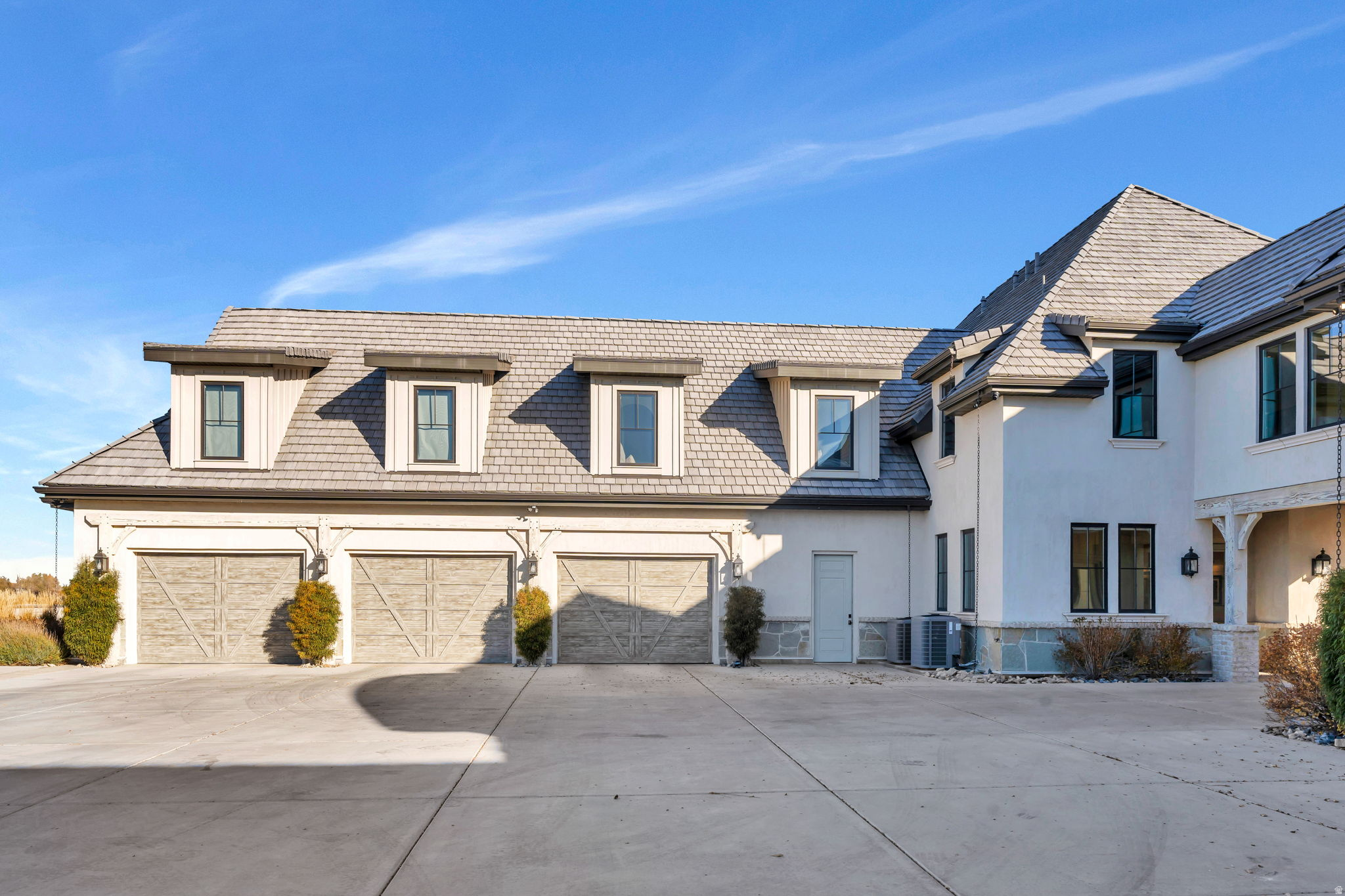 main property photo 91