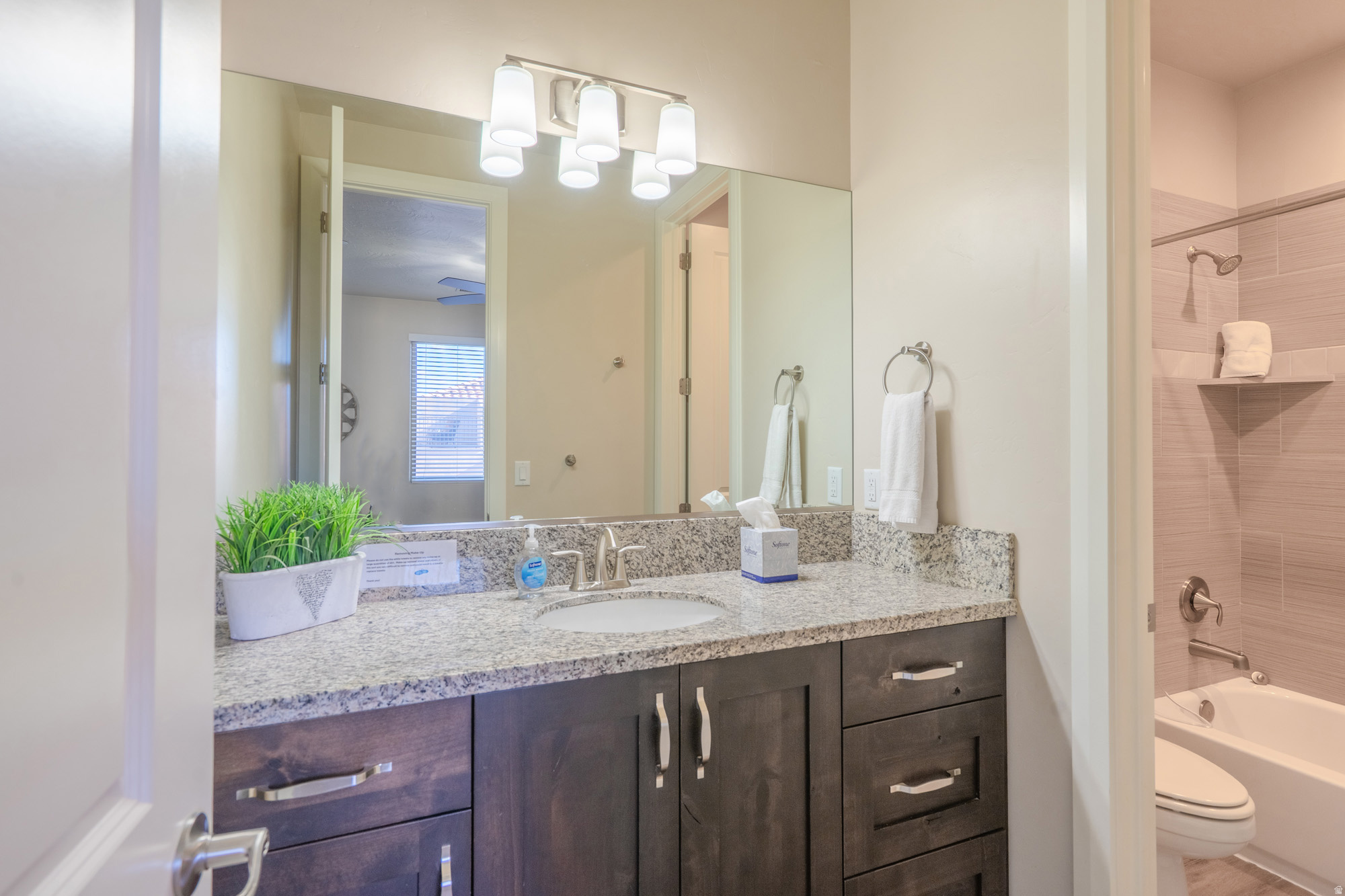 main property photo 105