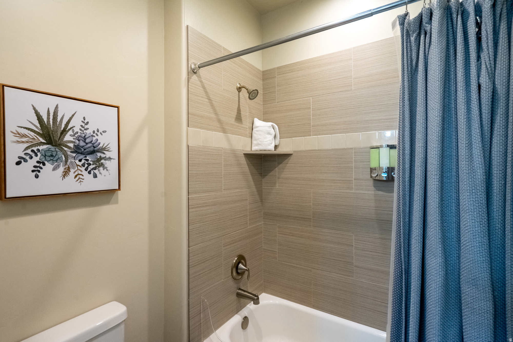 main property photo 110