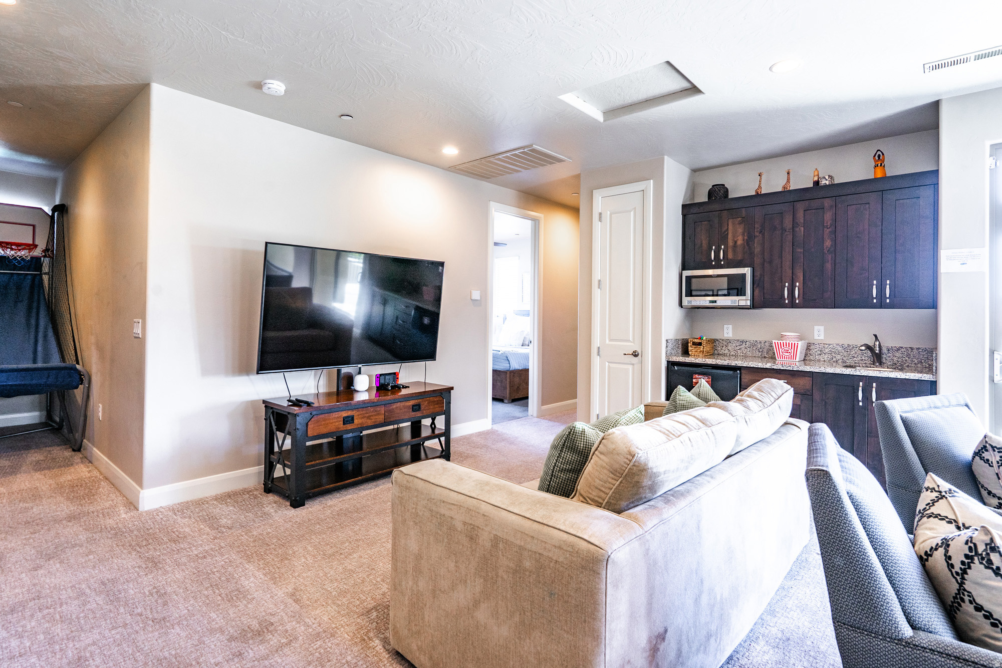 main property photo 112