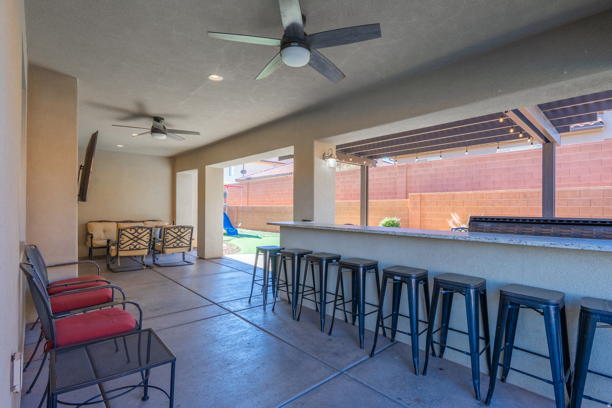 main property photo 134