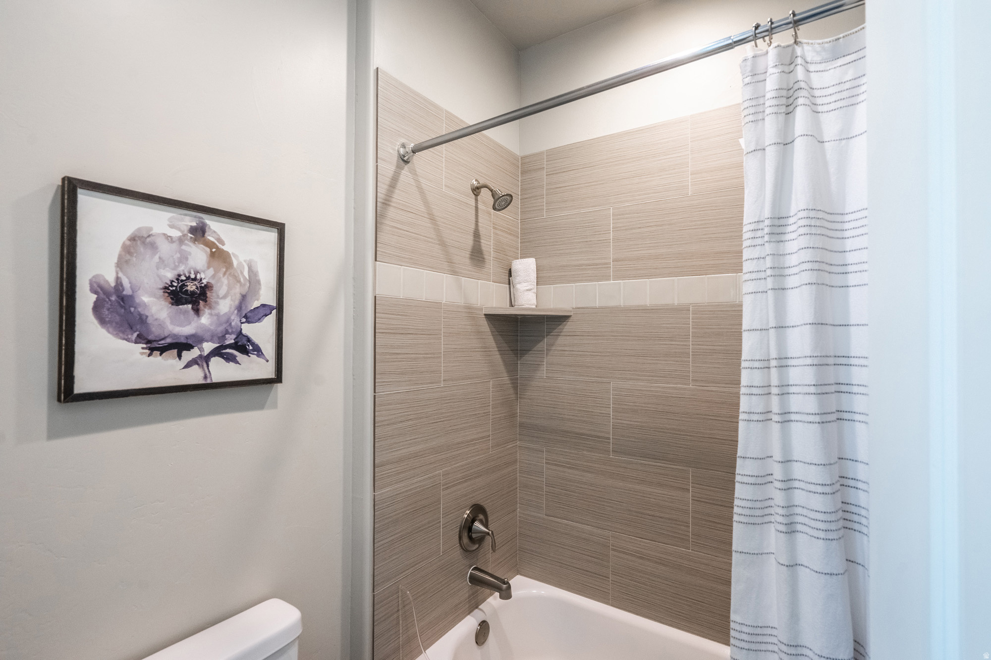 main property photo 74