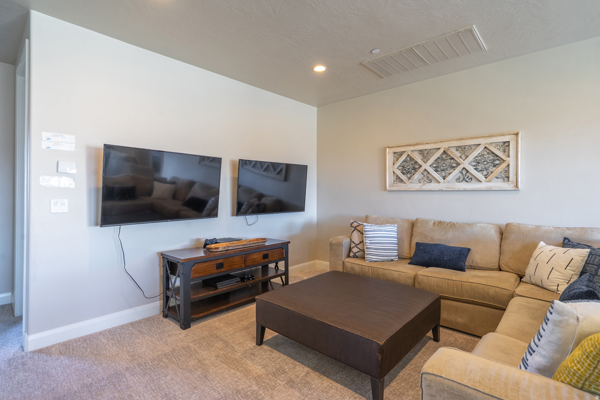 main property photo 83