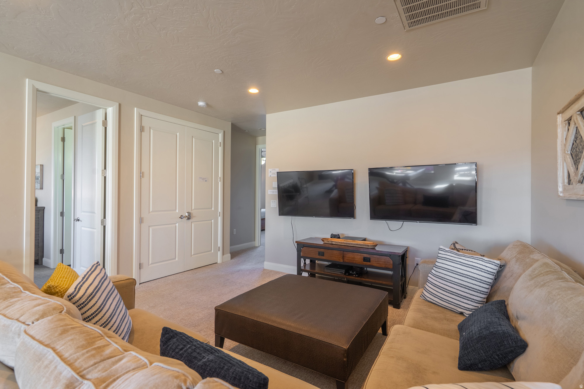 main property photo 84