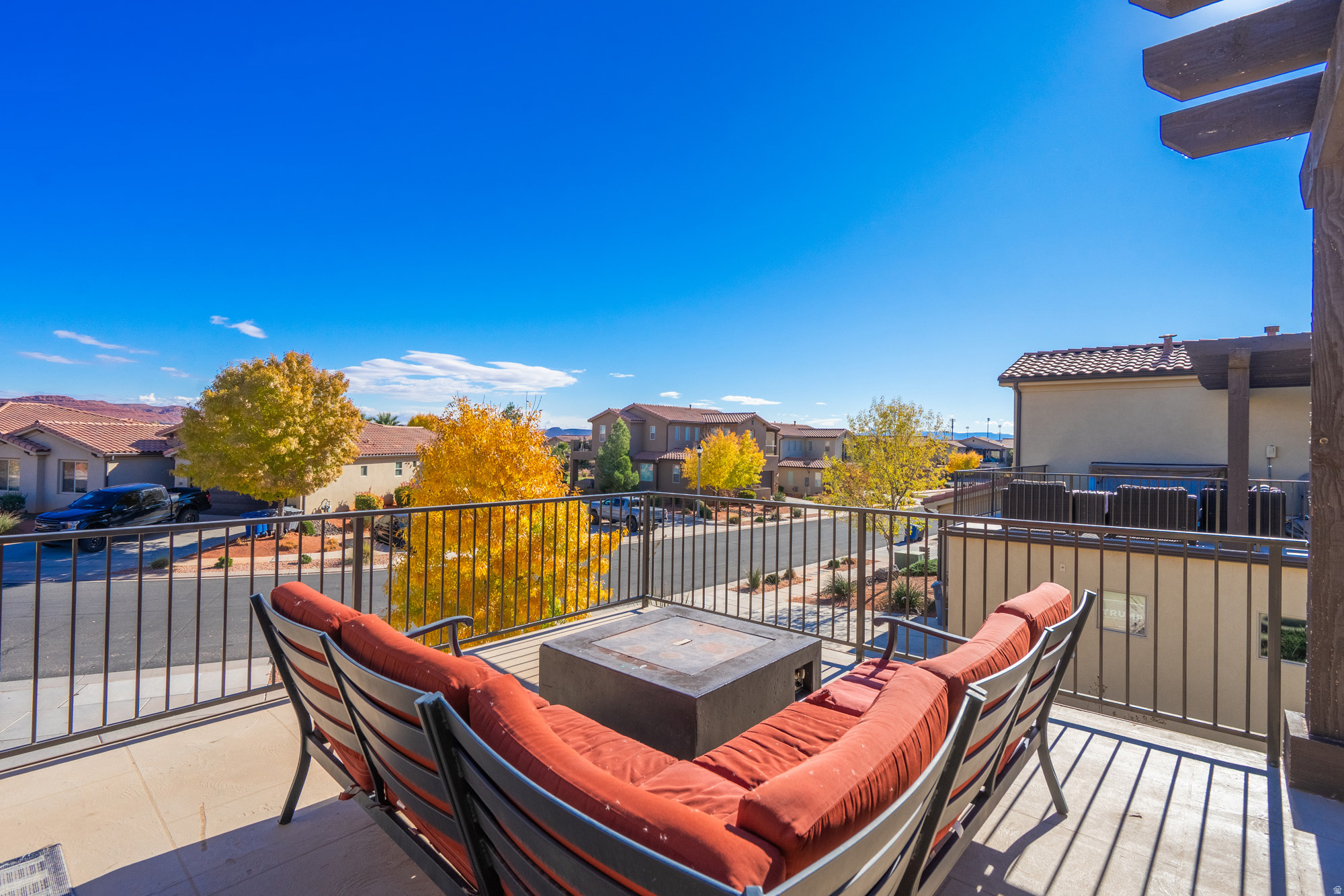 main property photo 90
