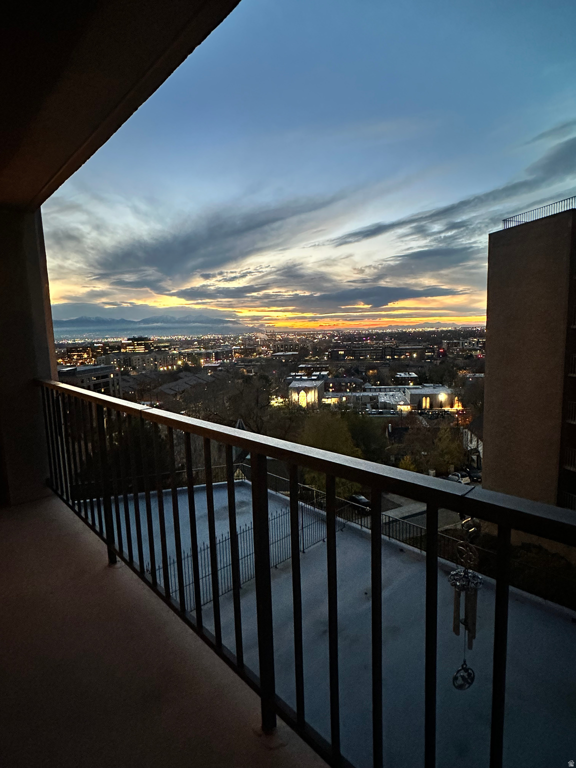 main property photo 8