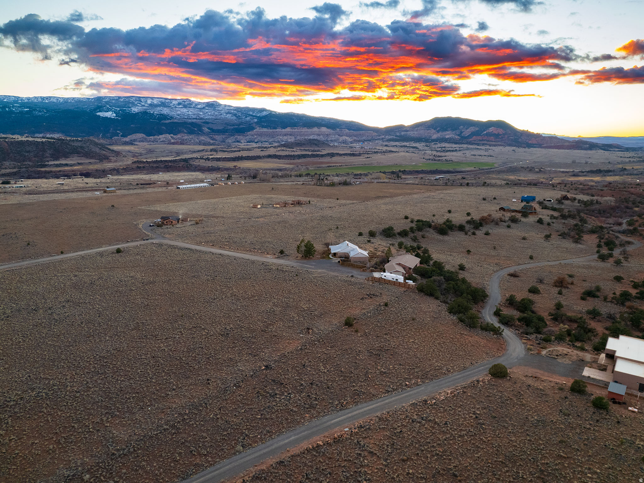 main property photo 15