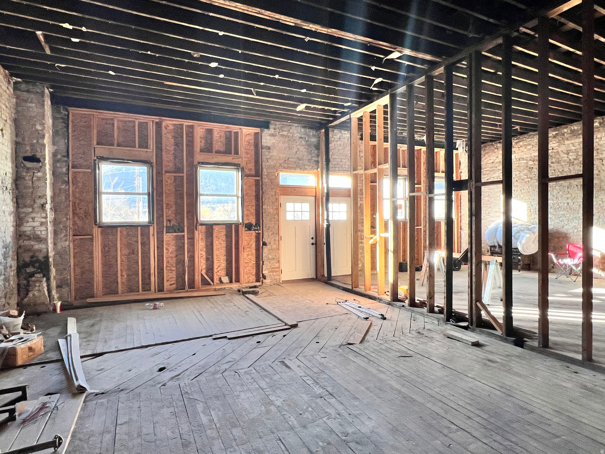 main property photo 11