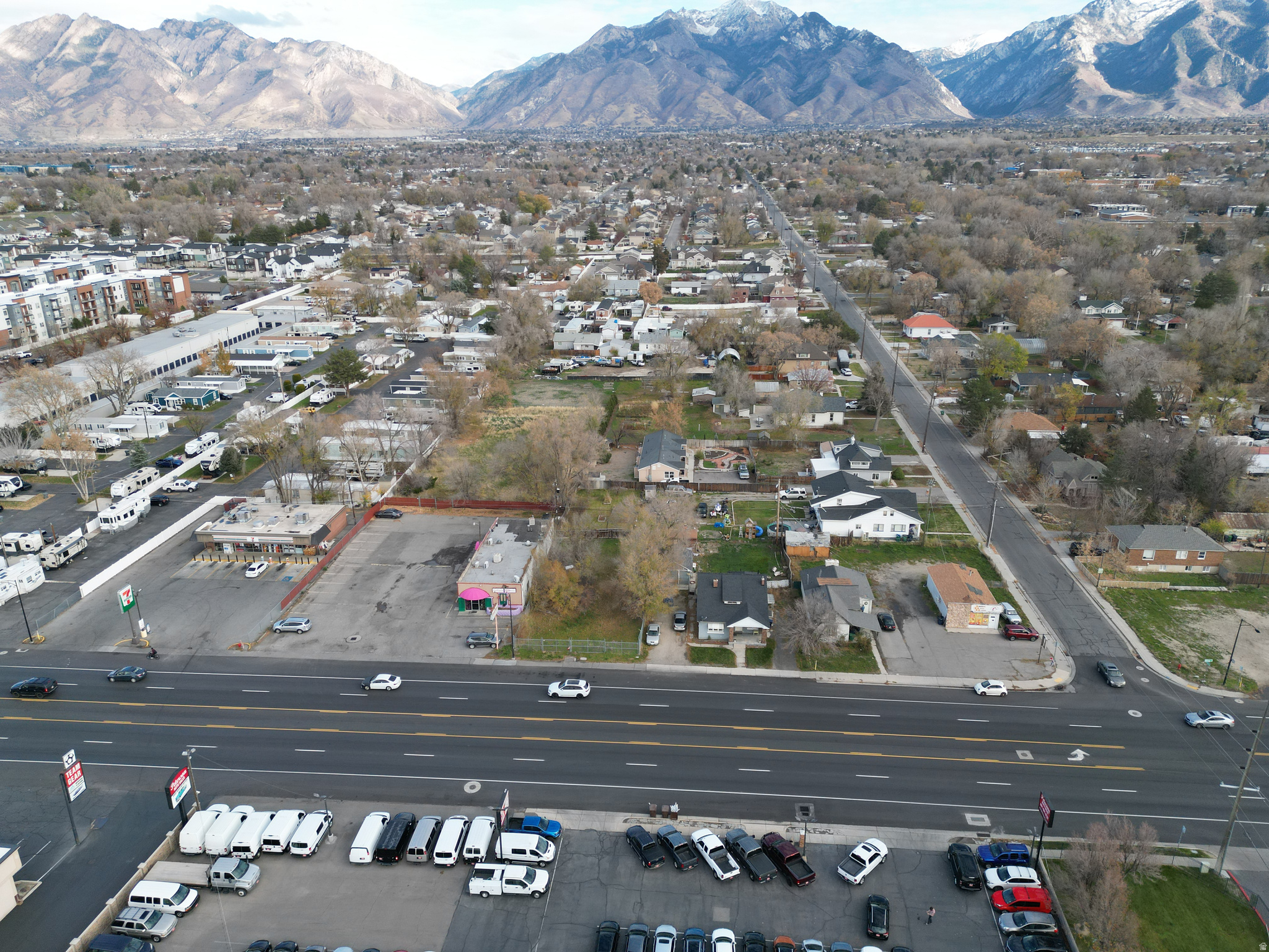 main property photo 7