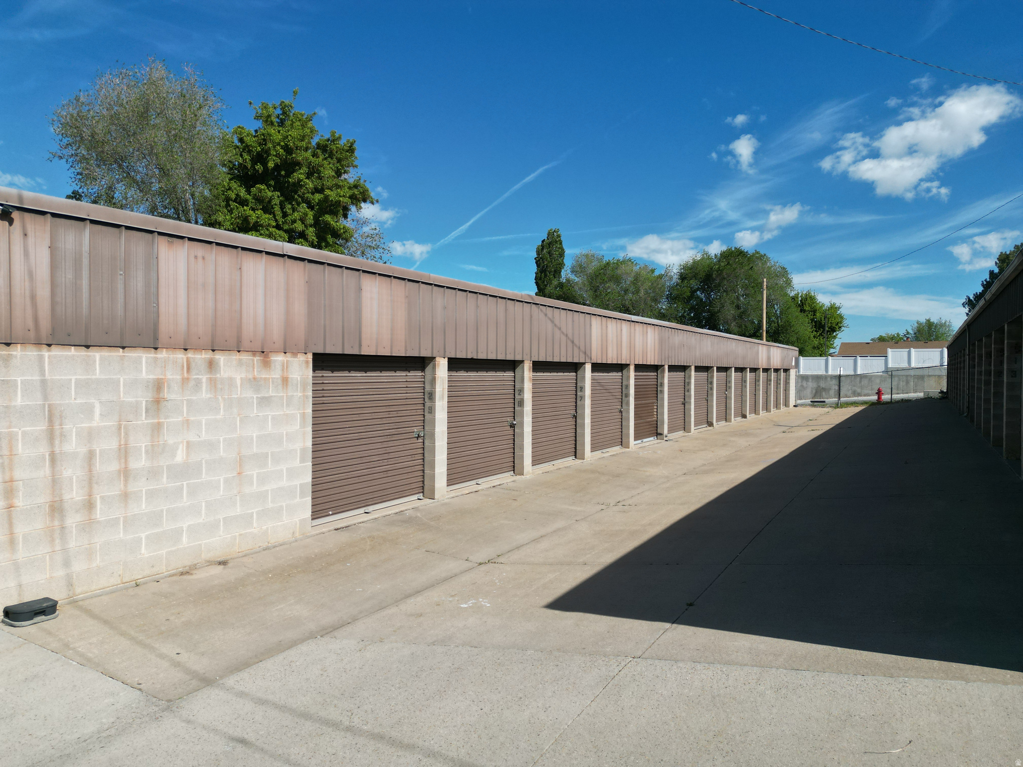 main property photo 16