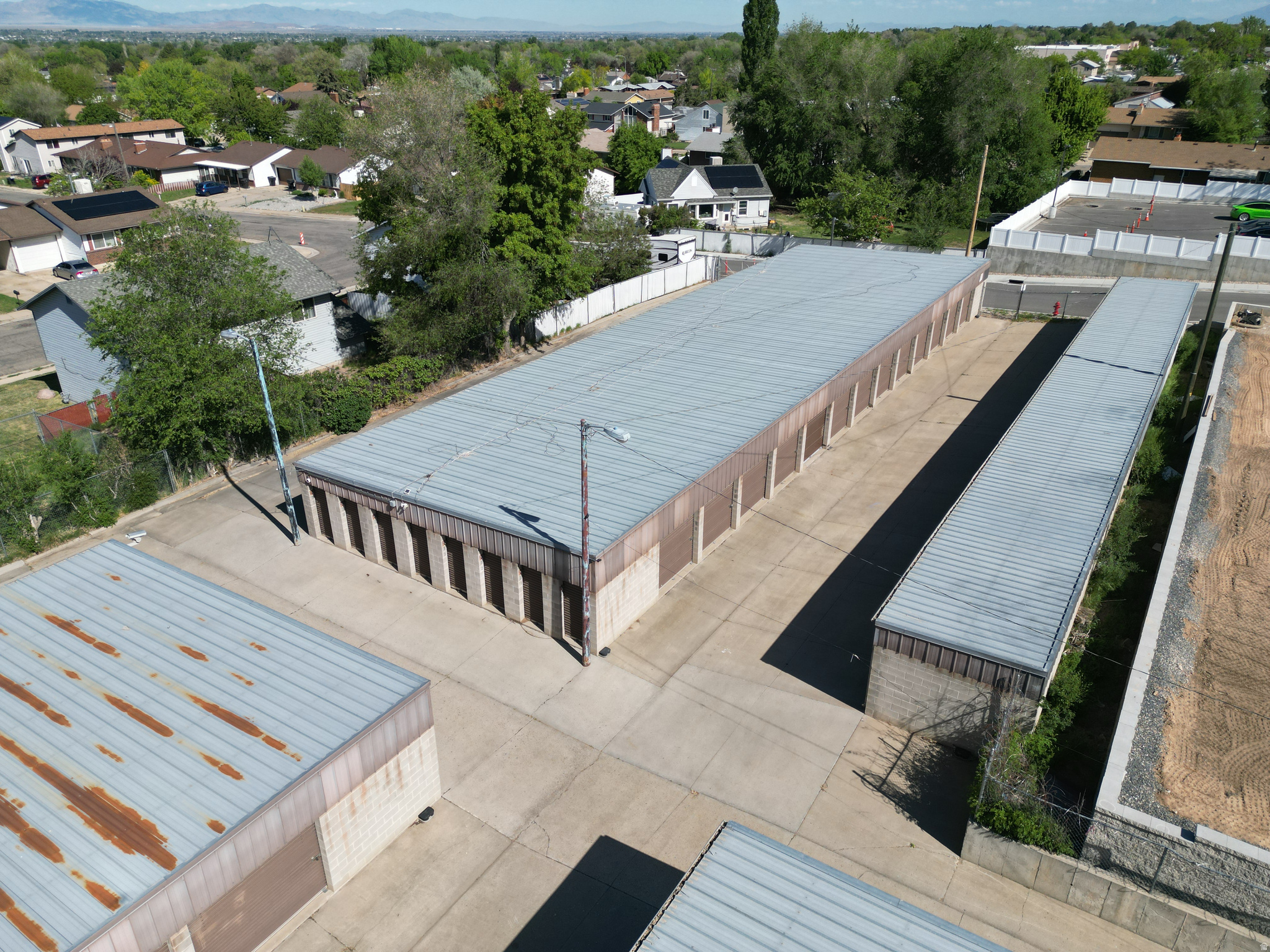 main property photo 44
