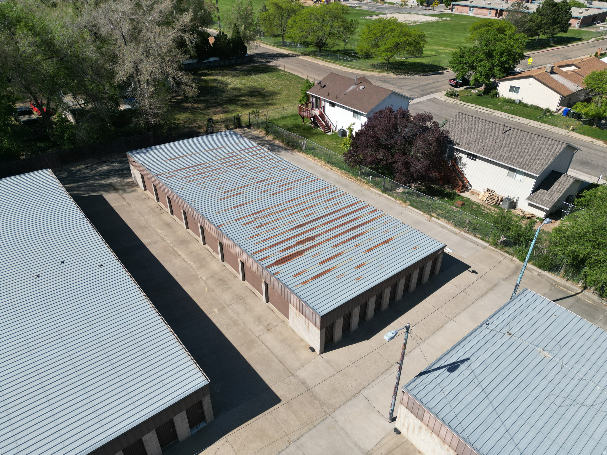main property photo 45
