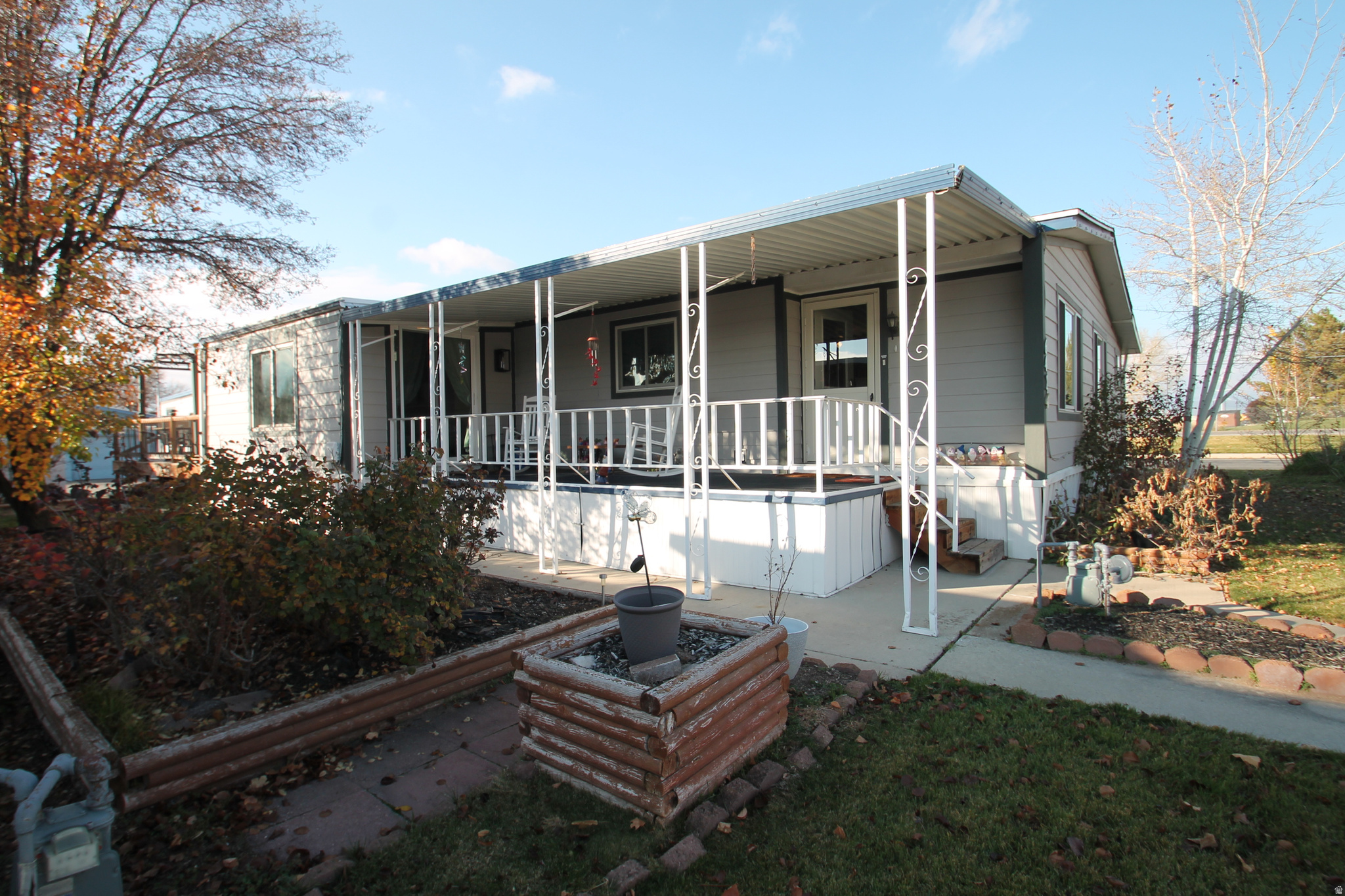 main property photo 16