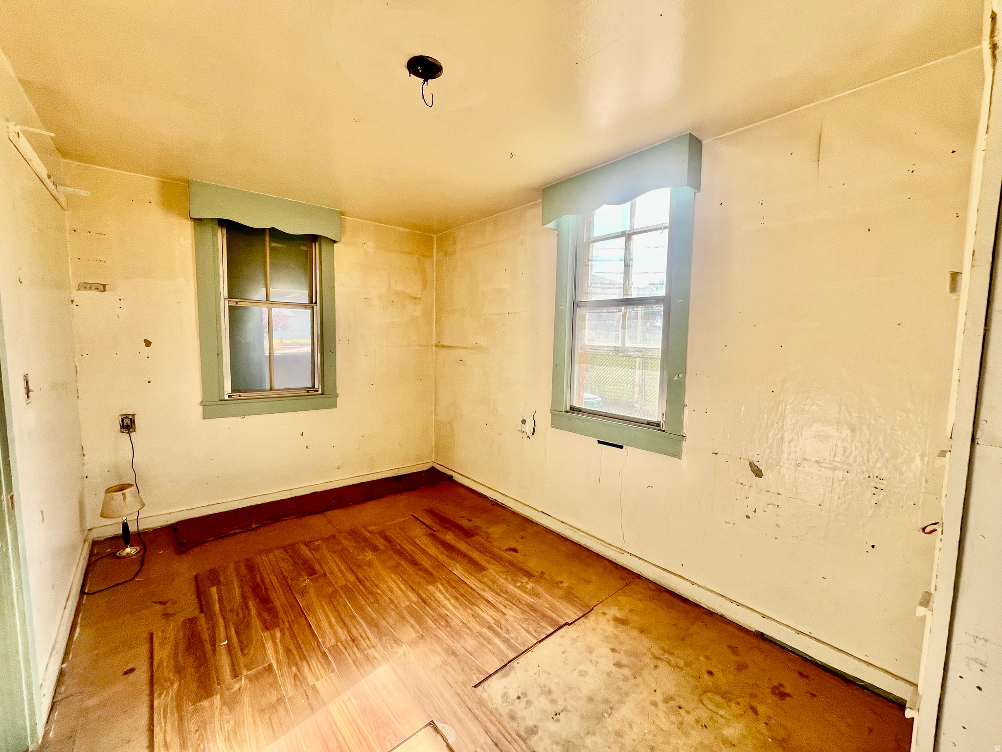 main property photo 18