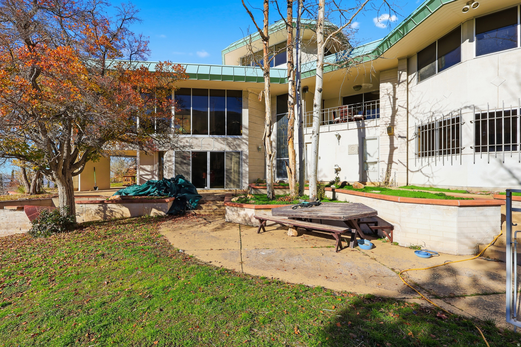 main property photo 49