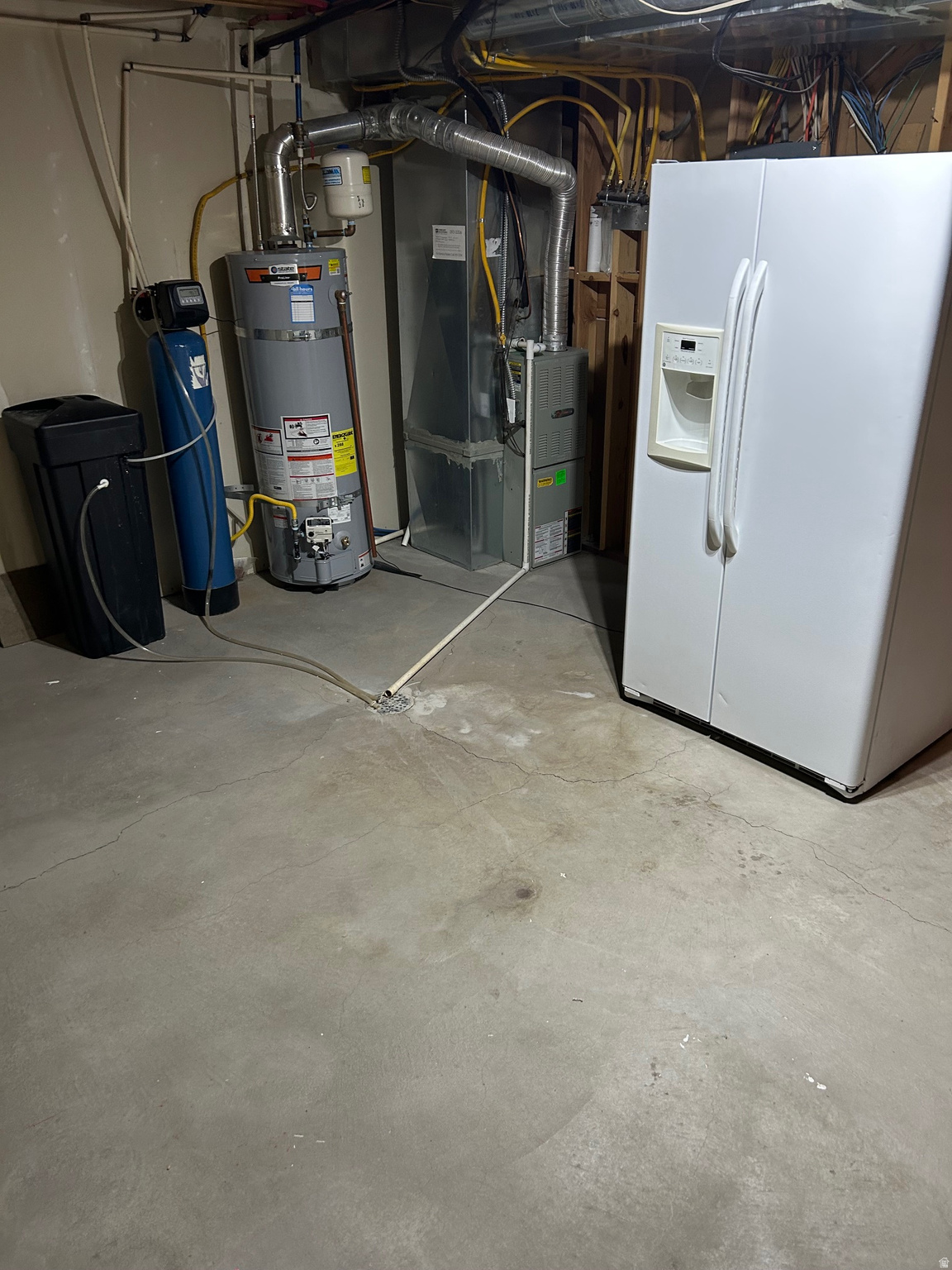 main property photo 44