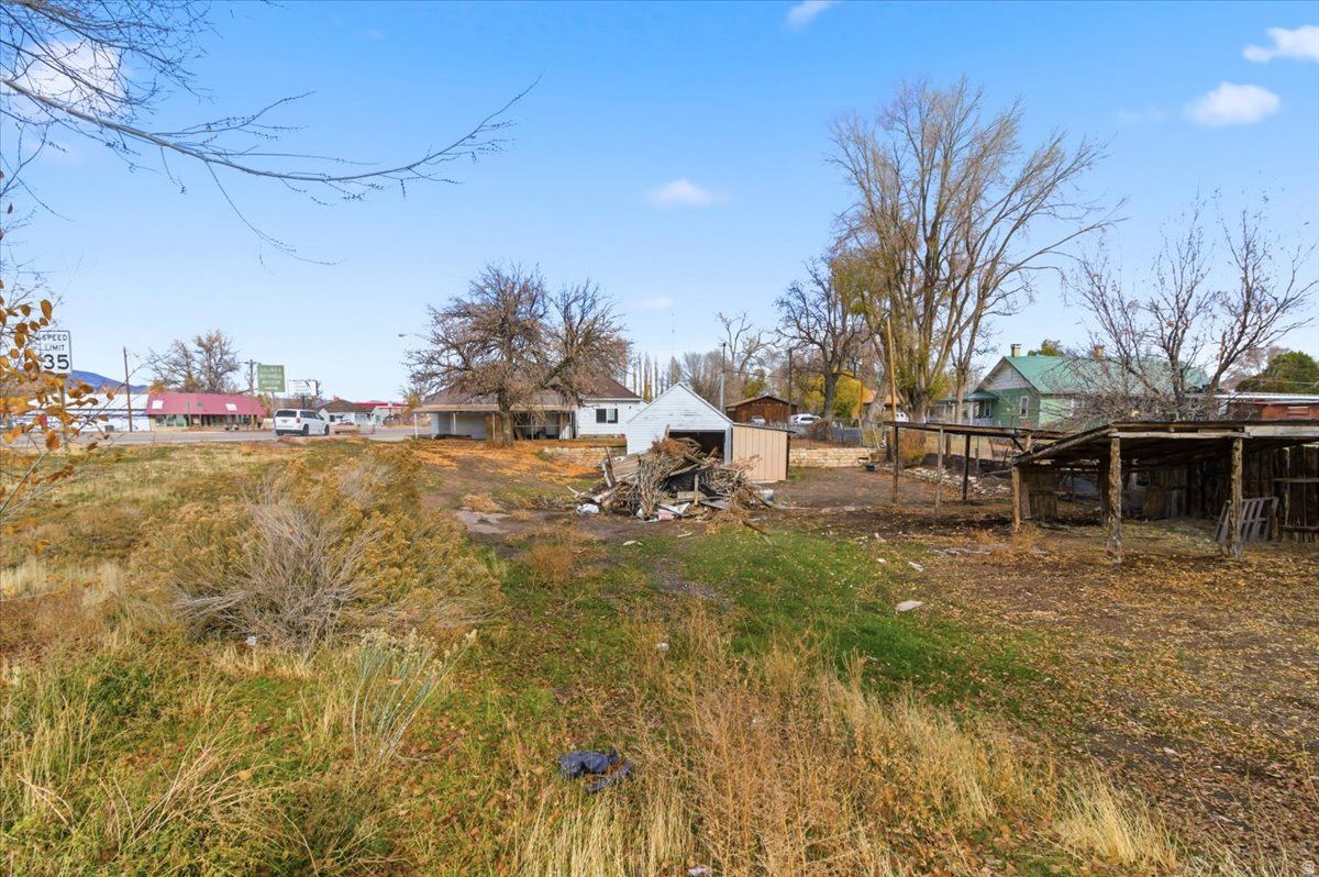 main property photo 21