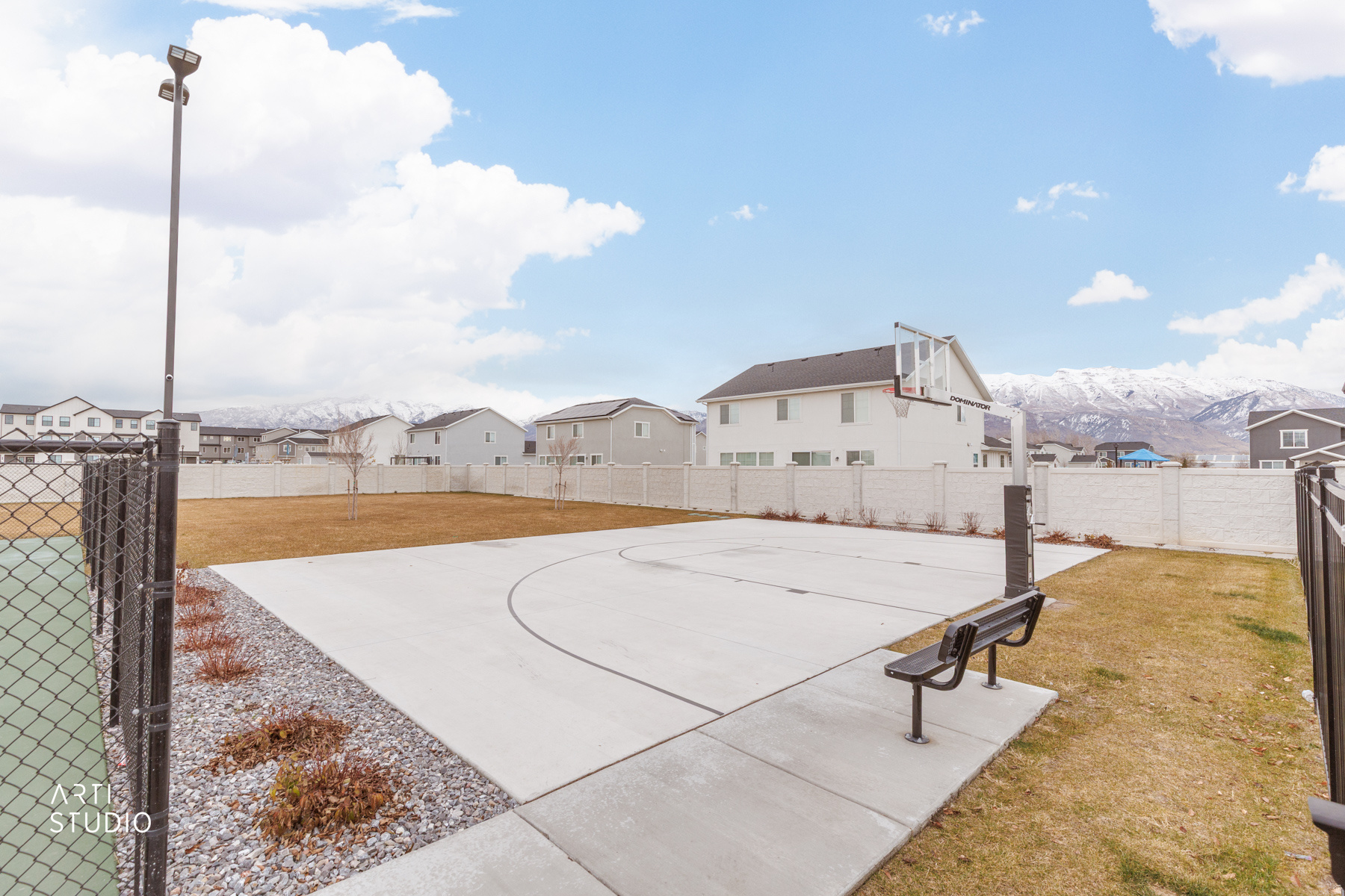 main property photo 38