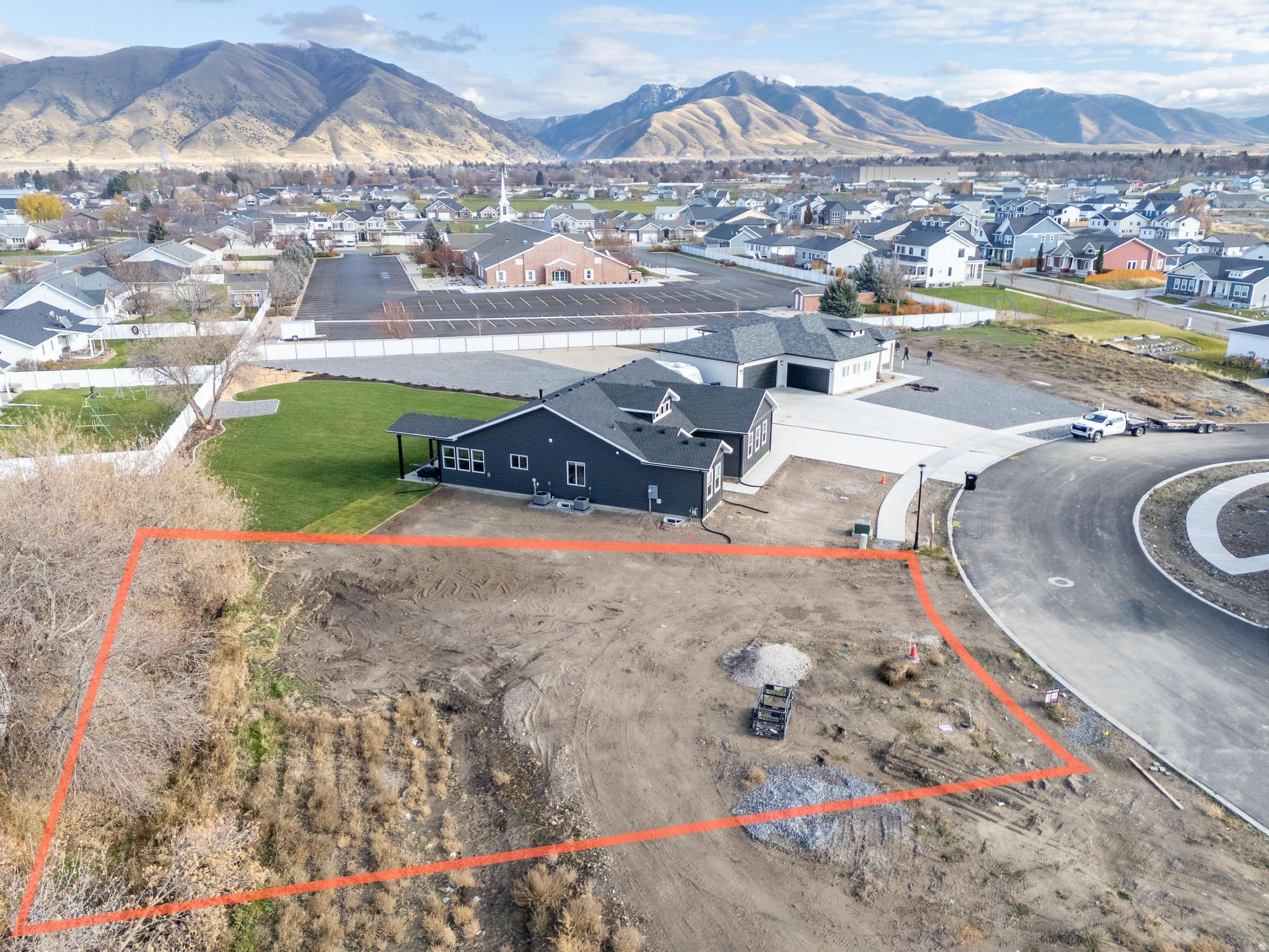 main property photo 2