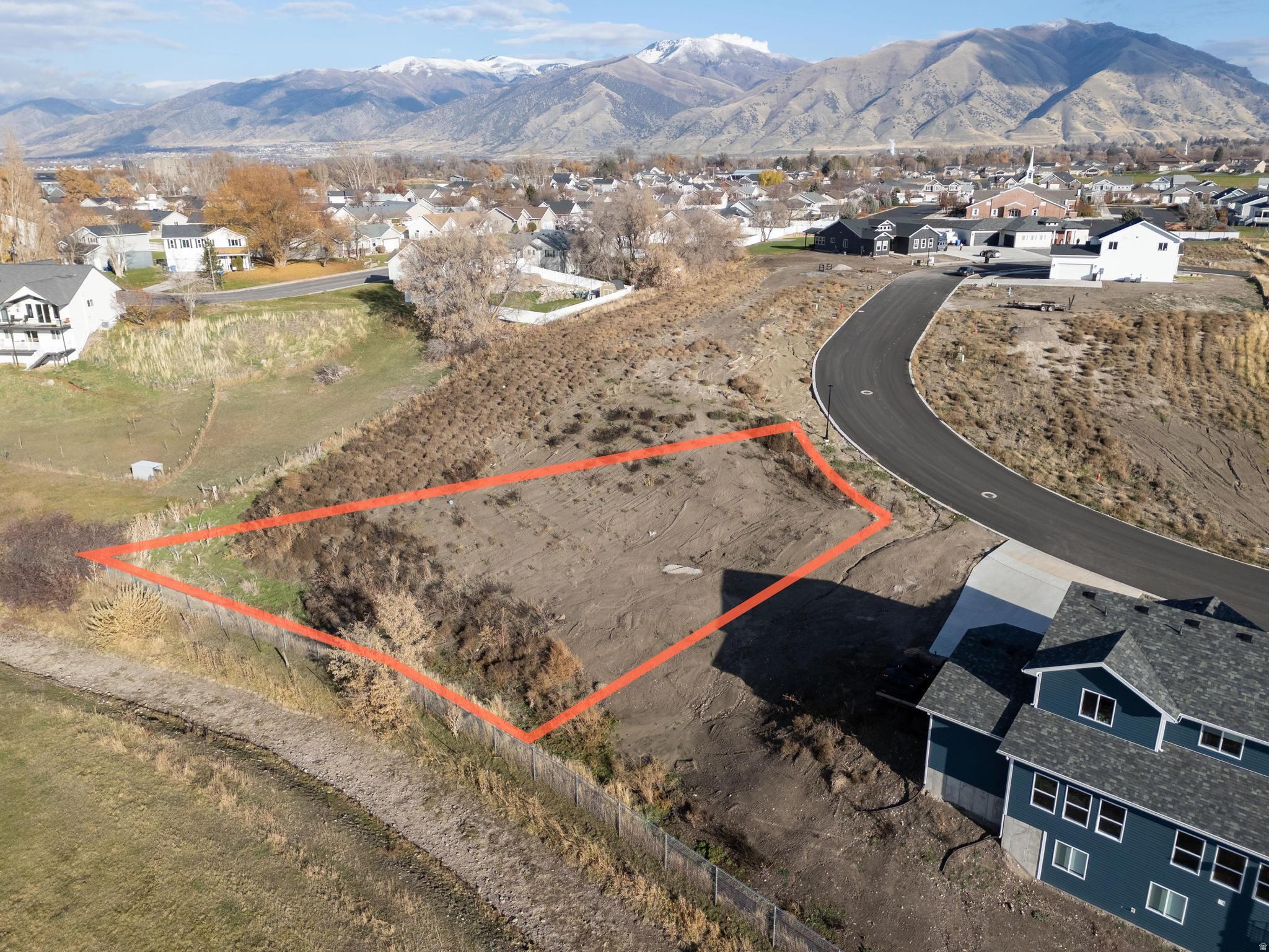 main property photo 2