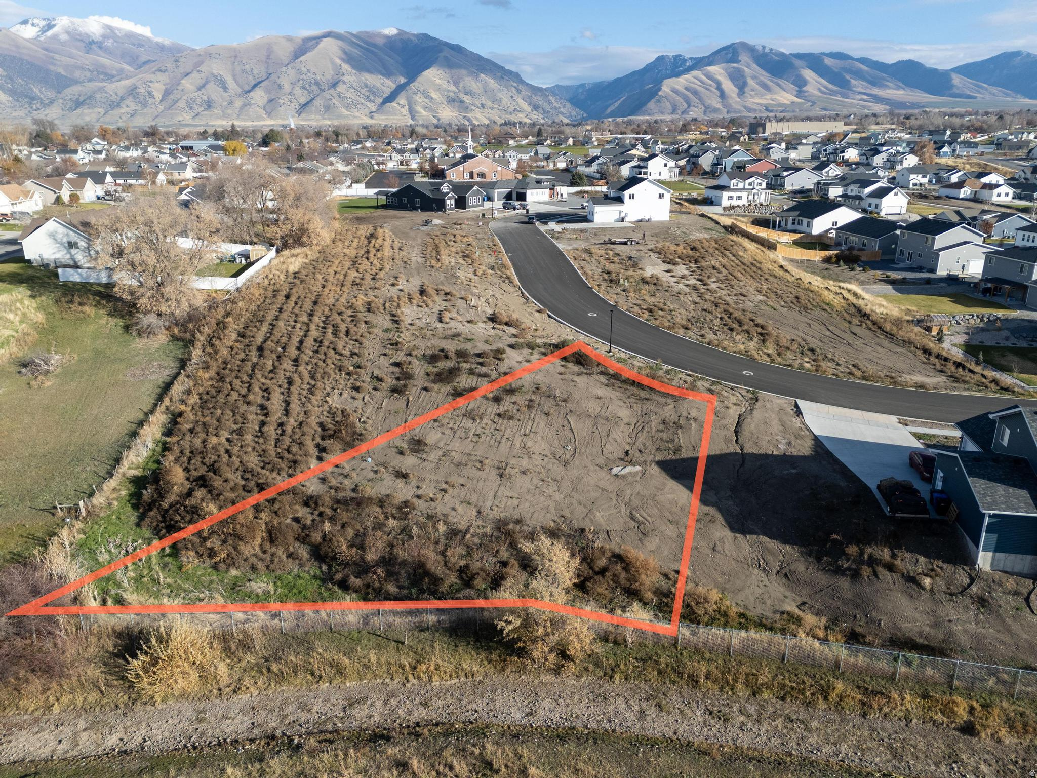 main property photo 3