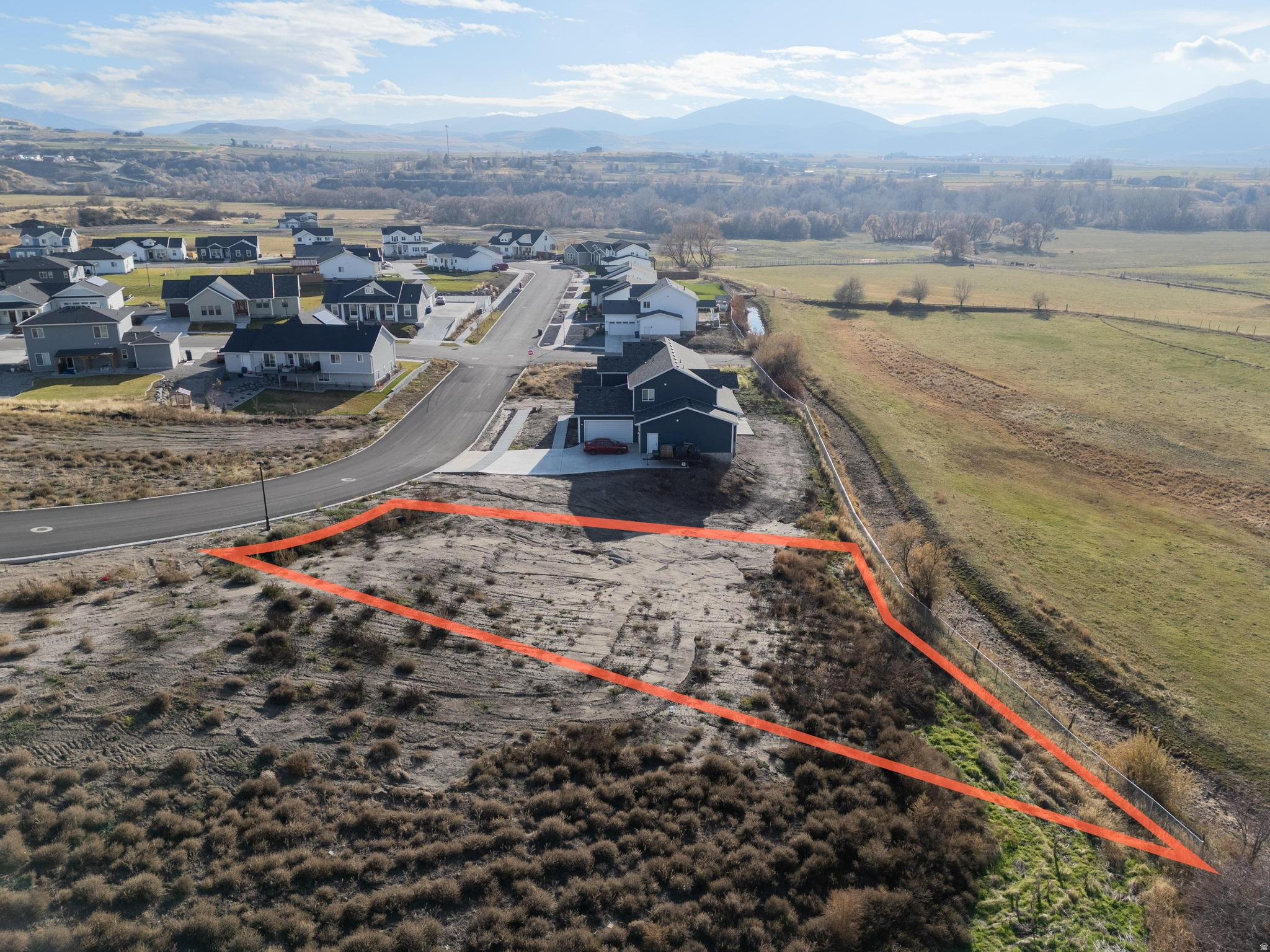 main property photo 5