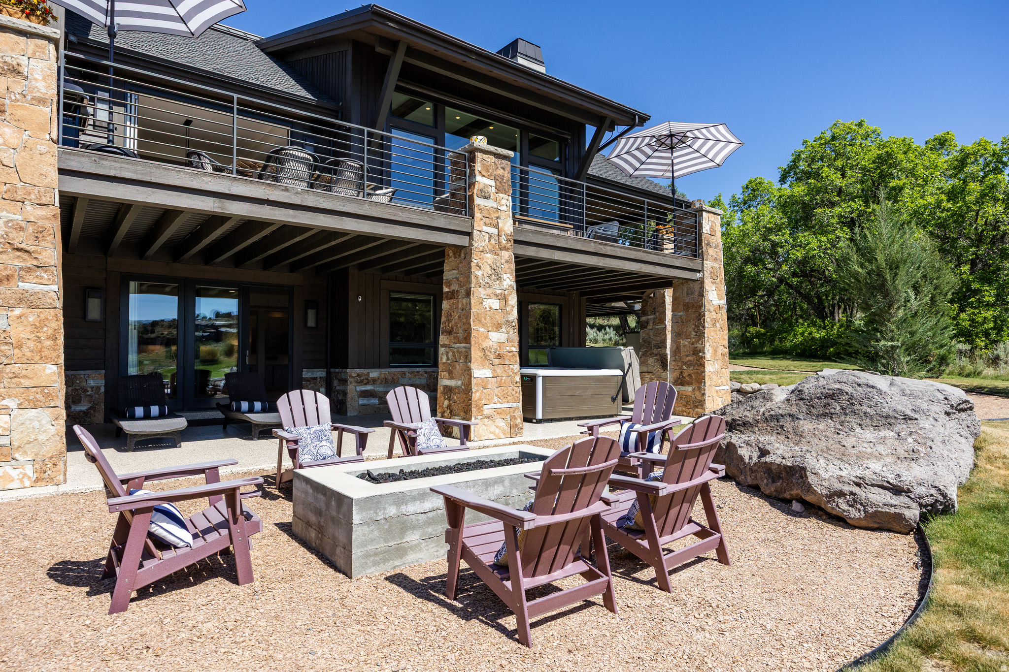main property photo 51