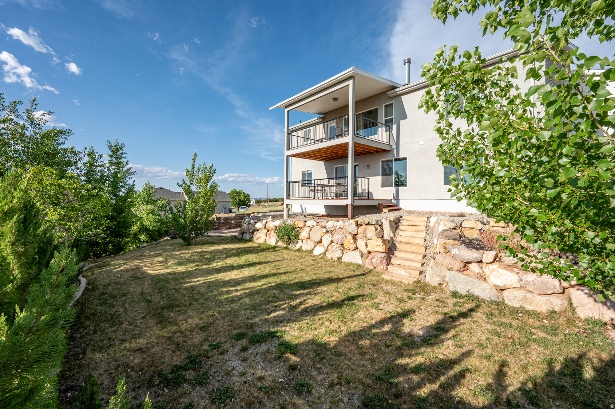 main property photo 49