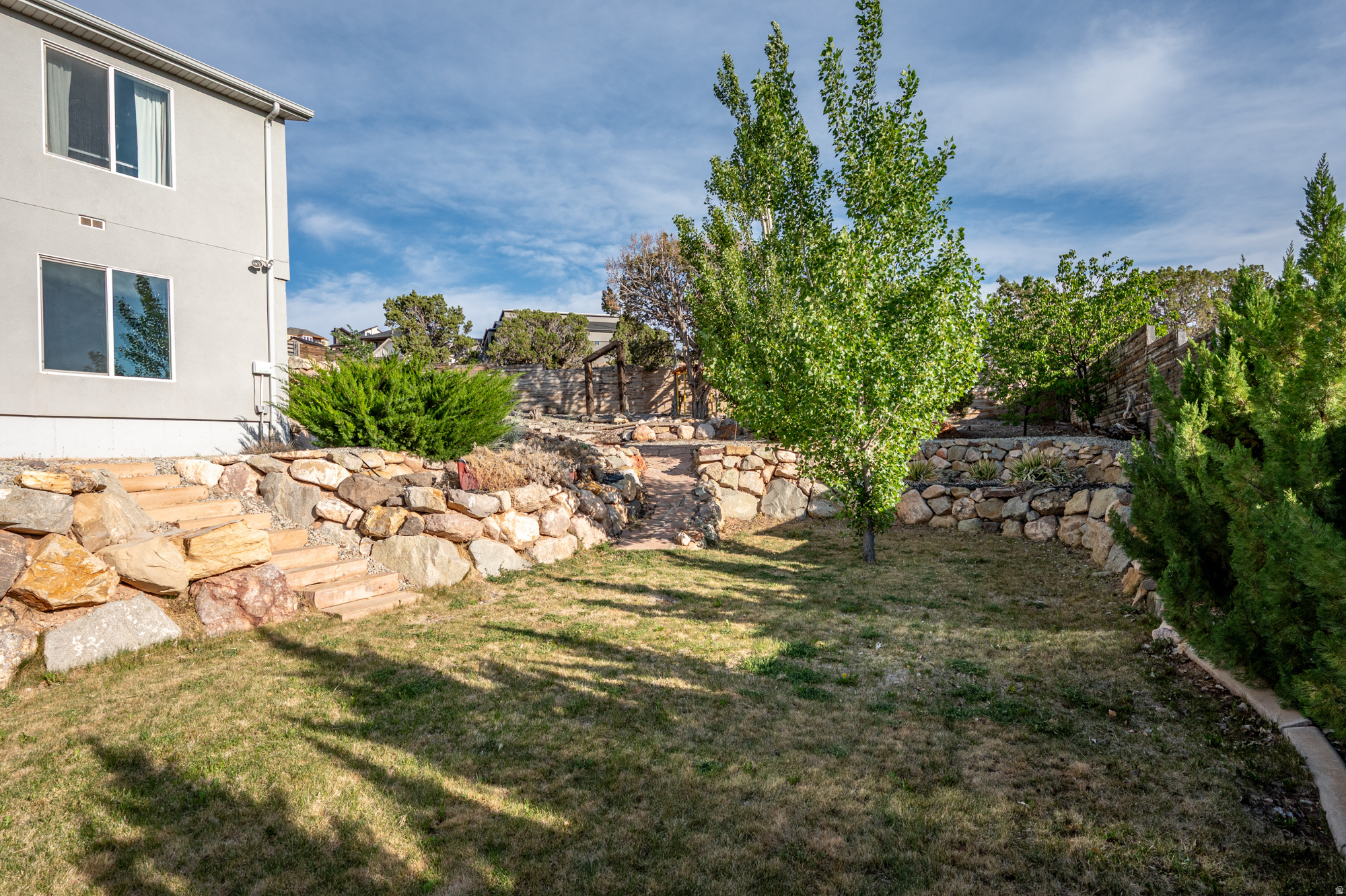main property photo 50