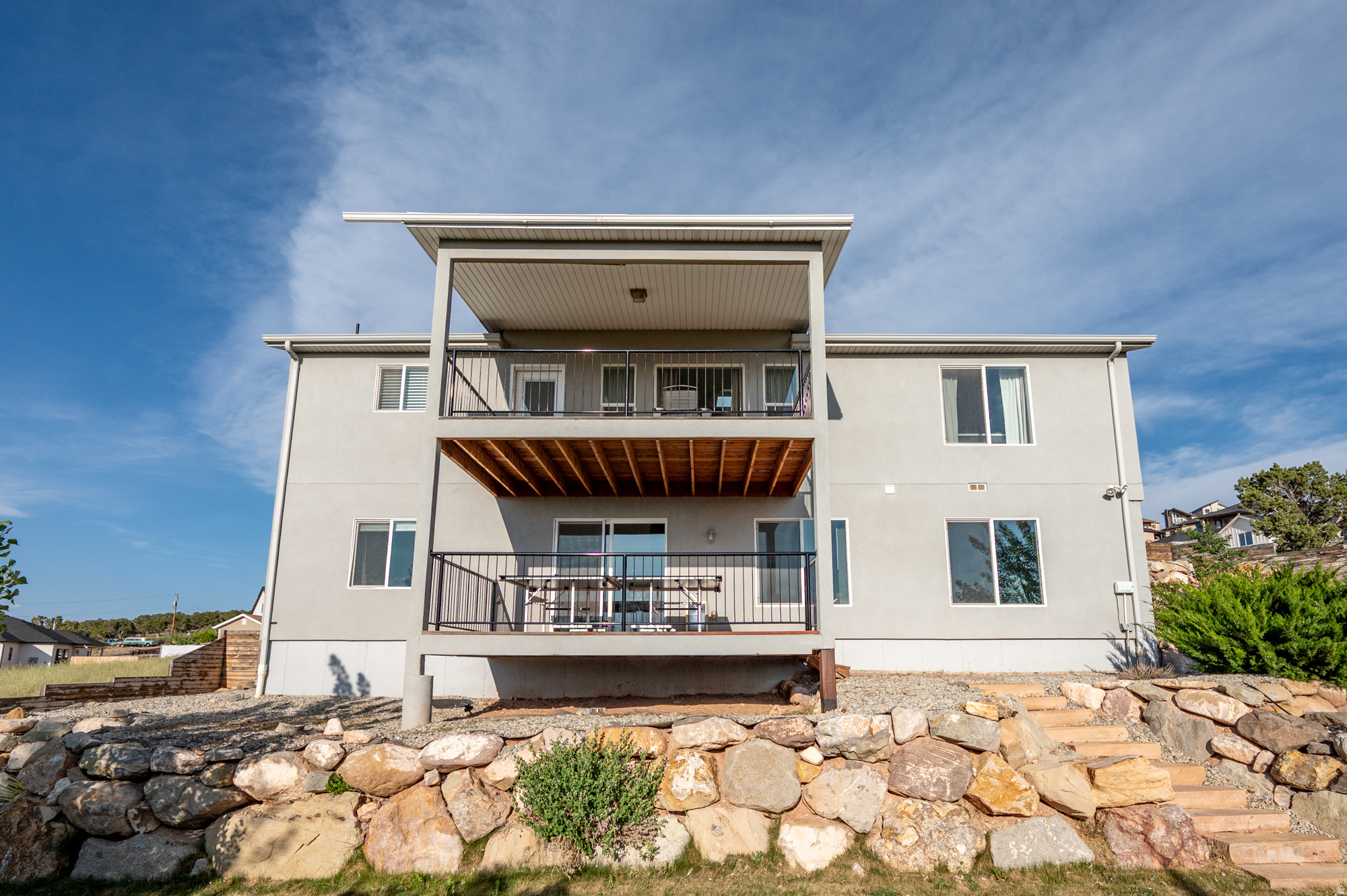 main property photo 51