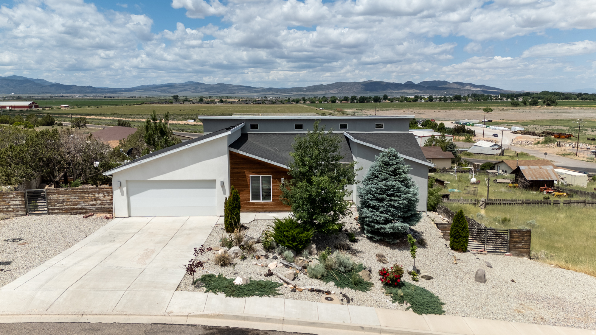 main property photo 57