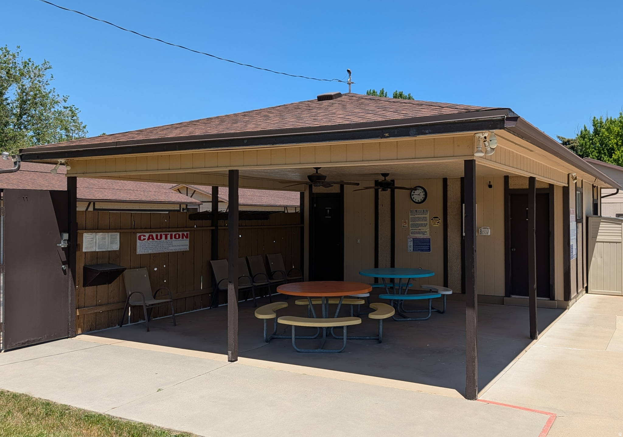 main property photo 8